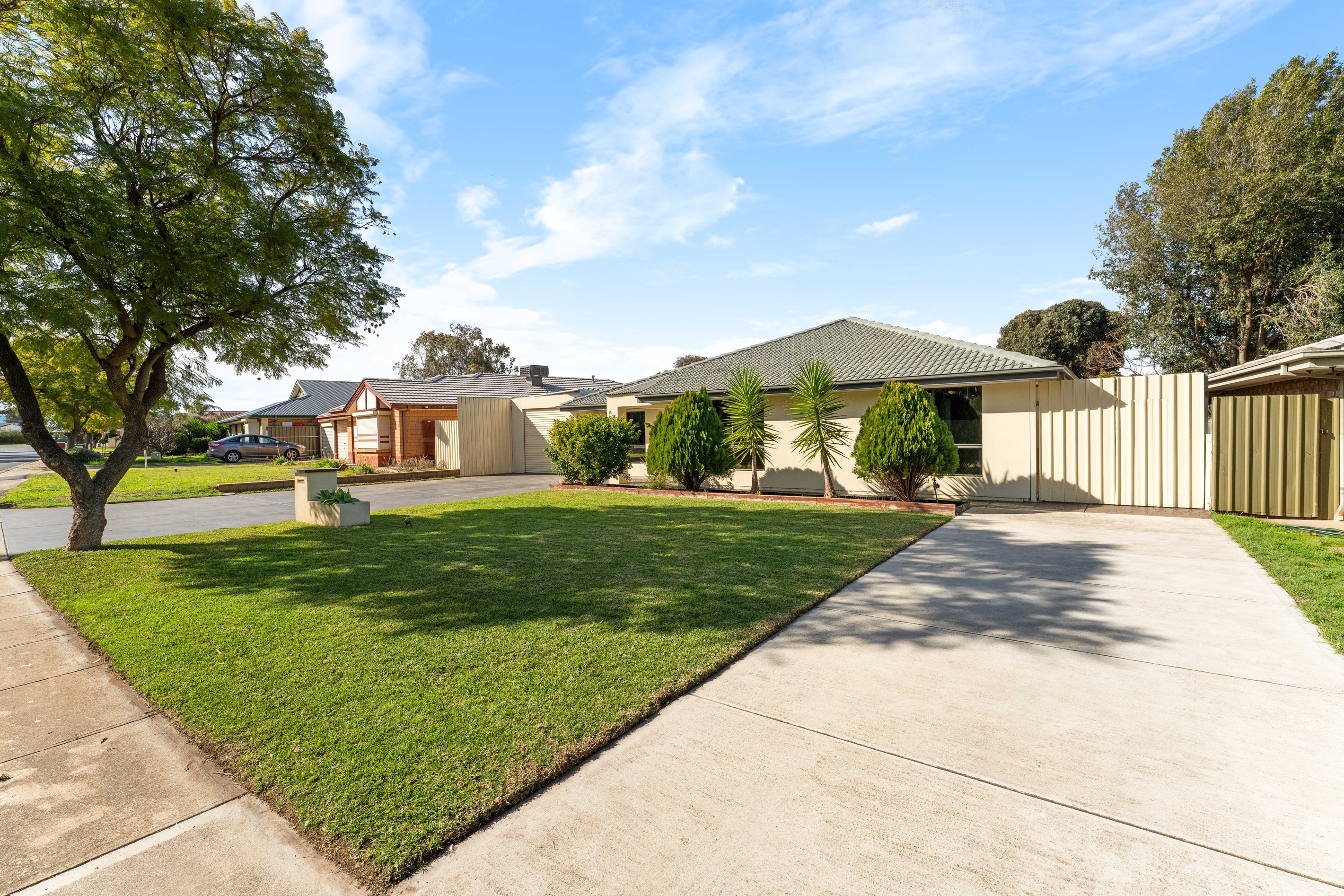 13 Leicester Grove, Andrews Farm, SA 5114