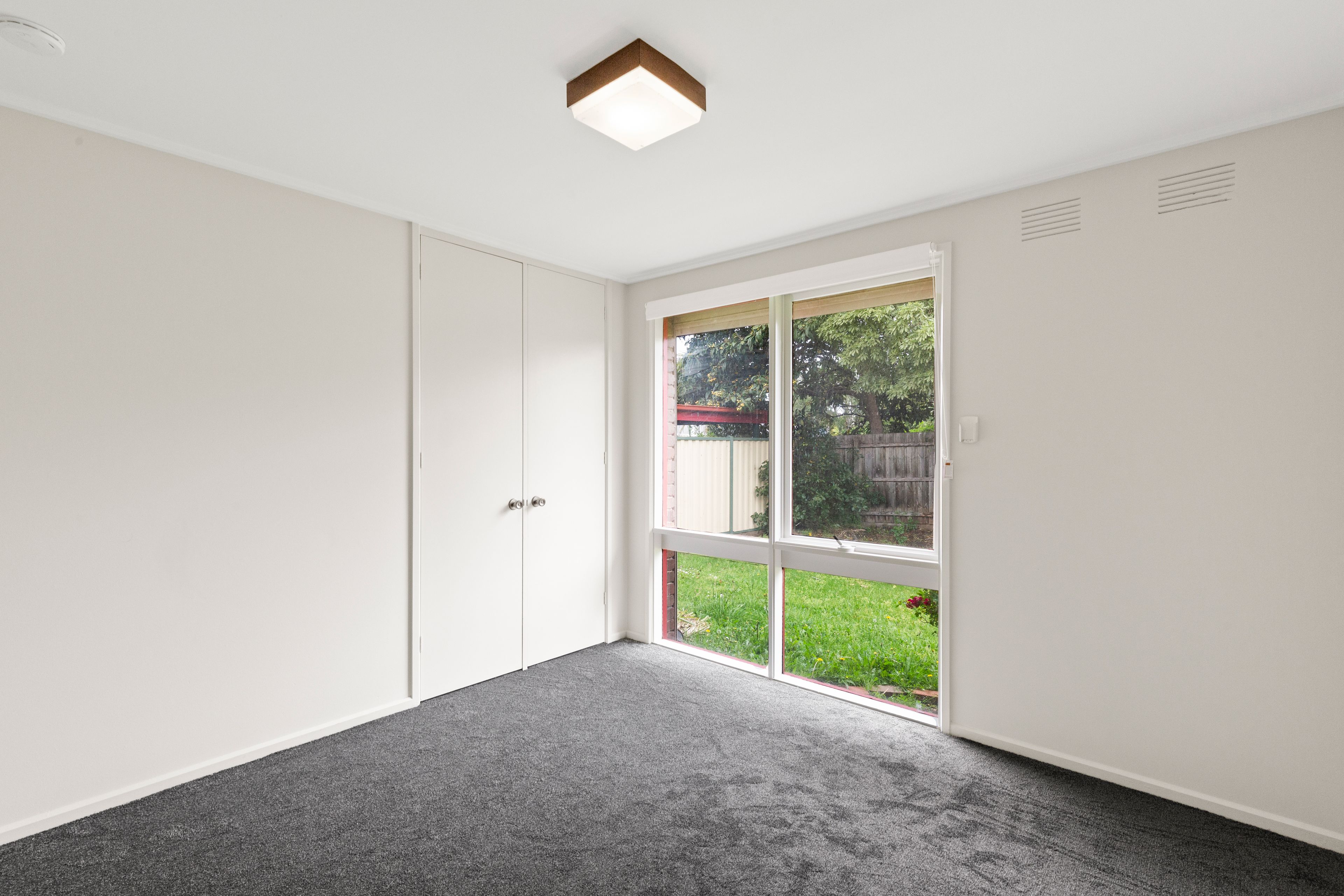 5 Koetong Court — photo 8 of 9