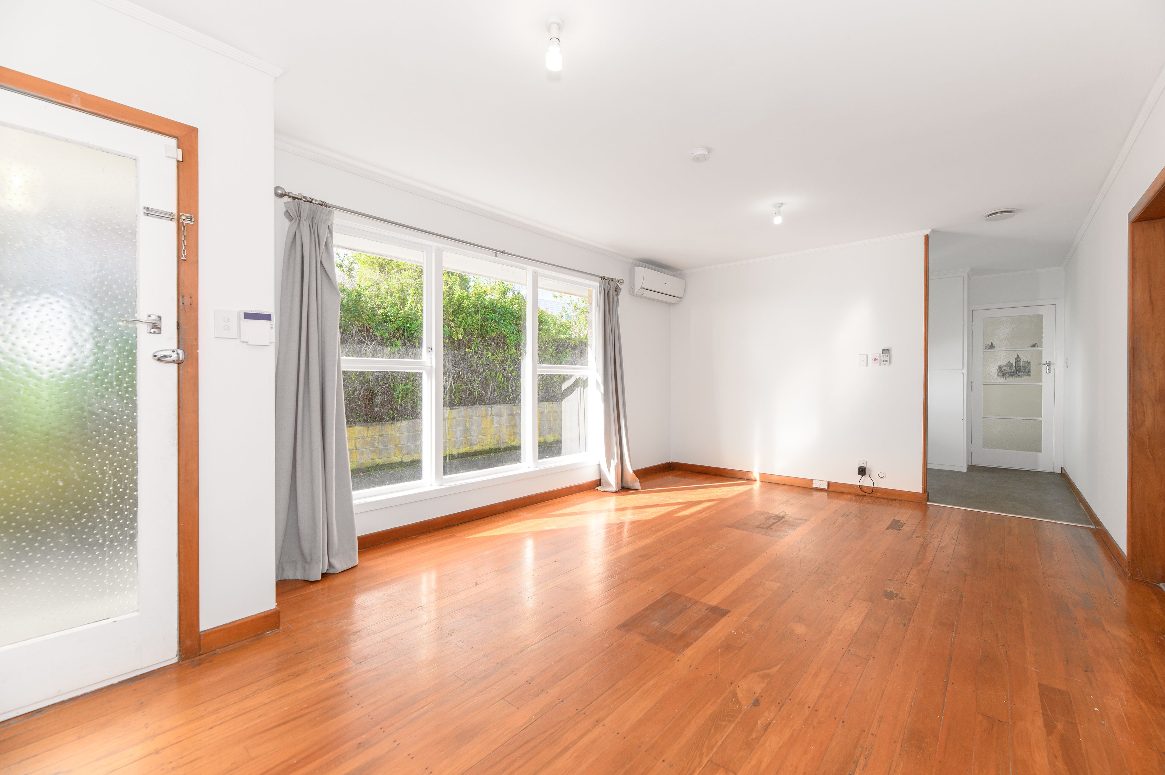 4/15A Frost Road, Mount Roskill, Auckland City