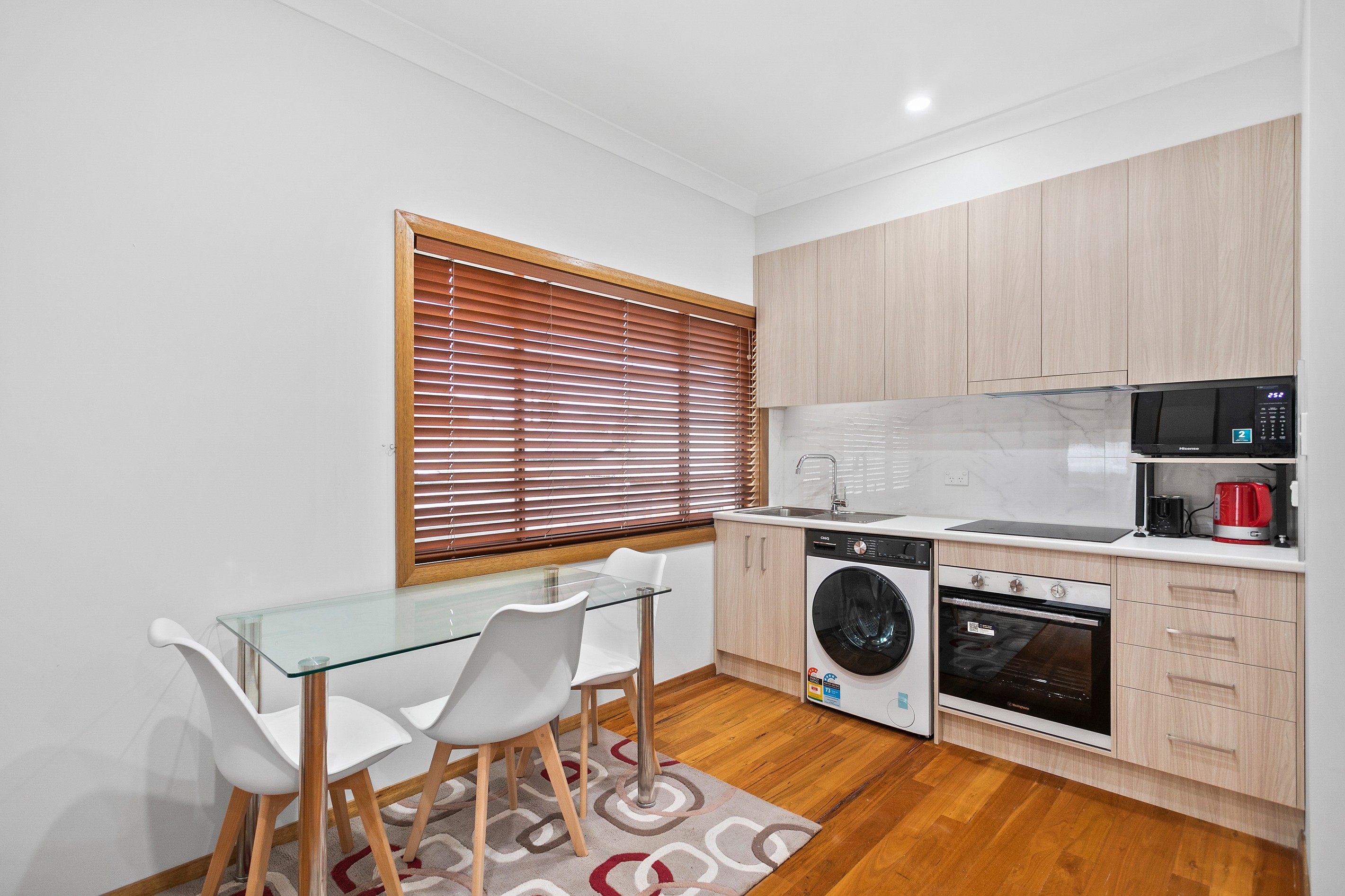 2/76 Atchison Street, Wollongong, NSW 2500