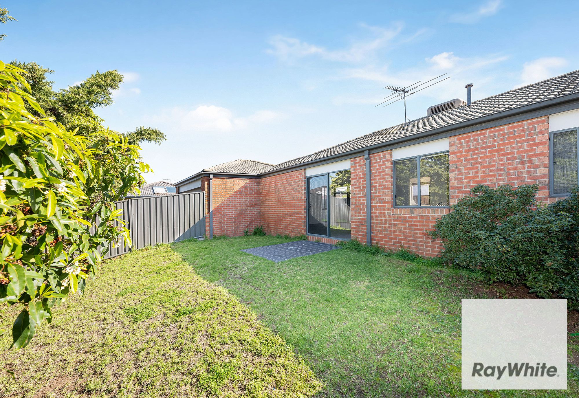 96 Hatchlands Drive, Deer Park, VIC 3023