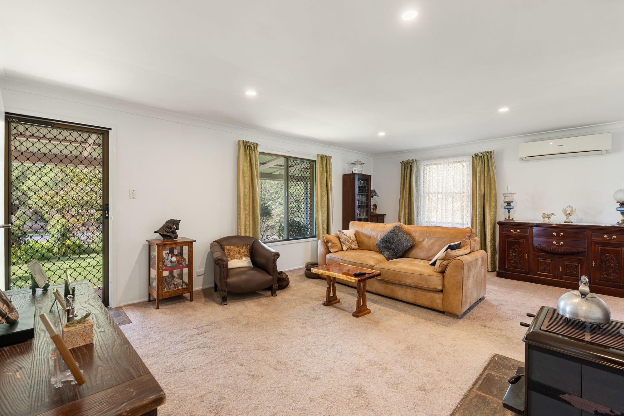 49 Albert Street West, Crows Nest, QLD 4355