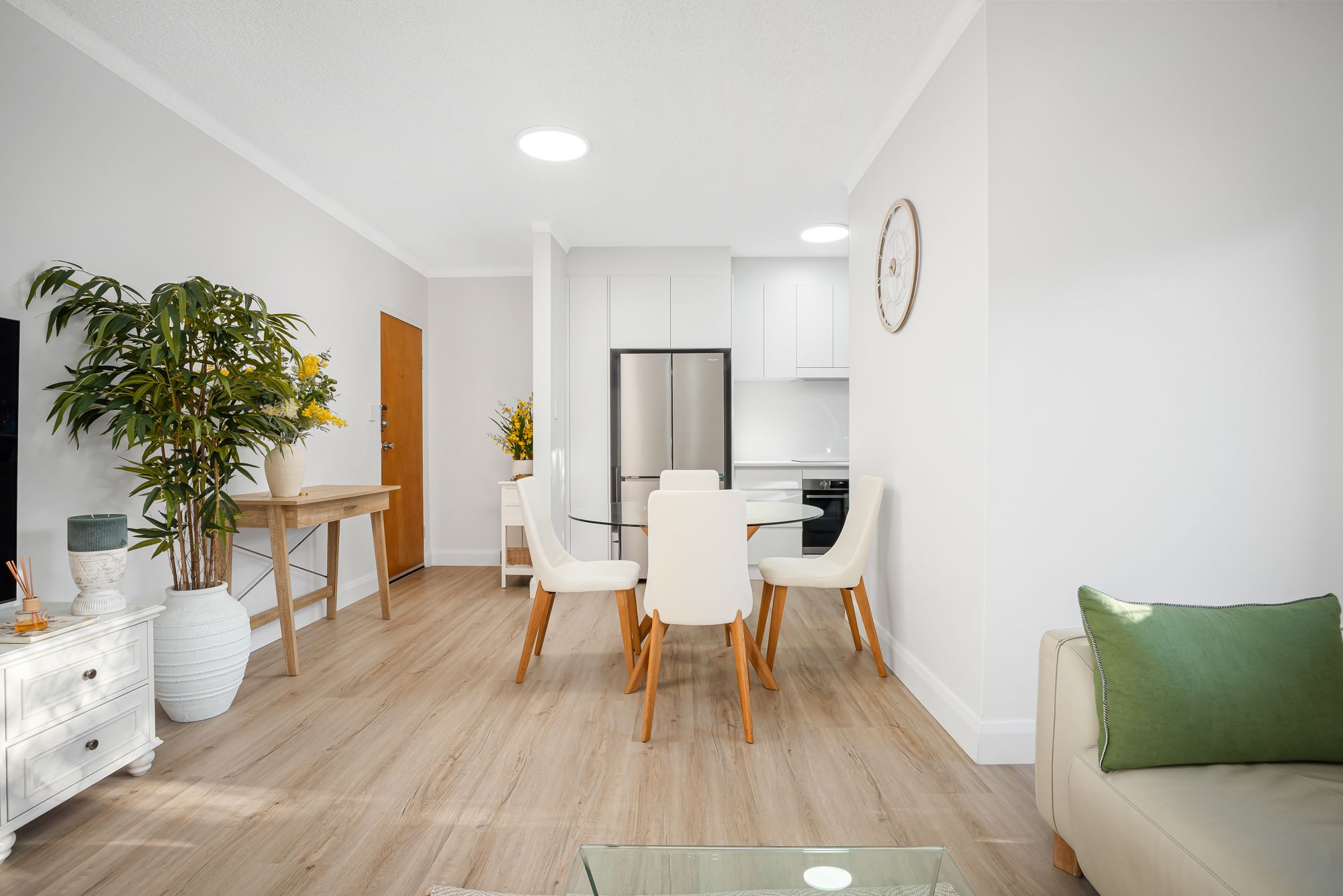 10/52 Saddington Street — photo 3 of 15