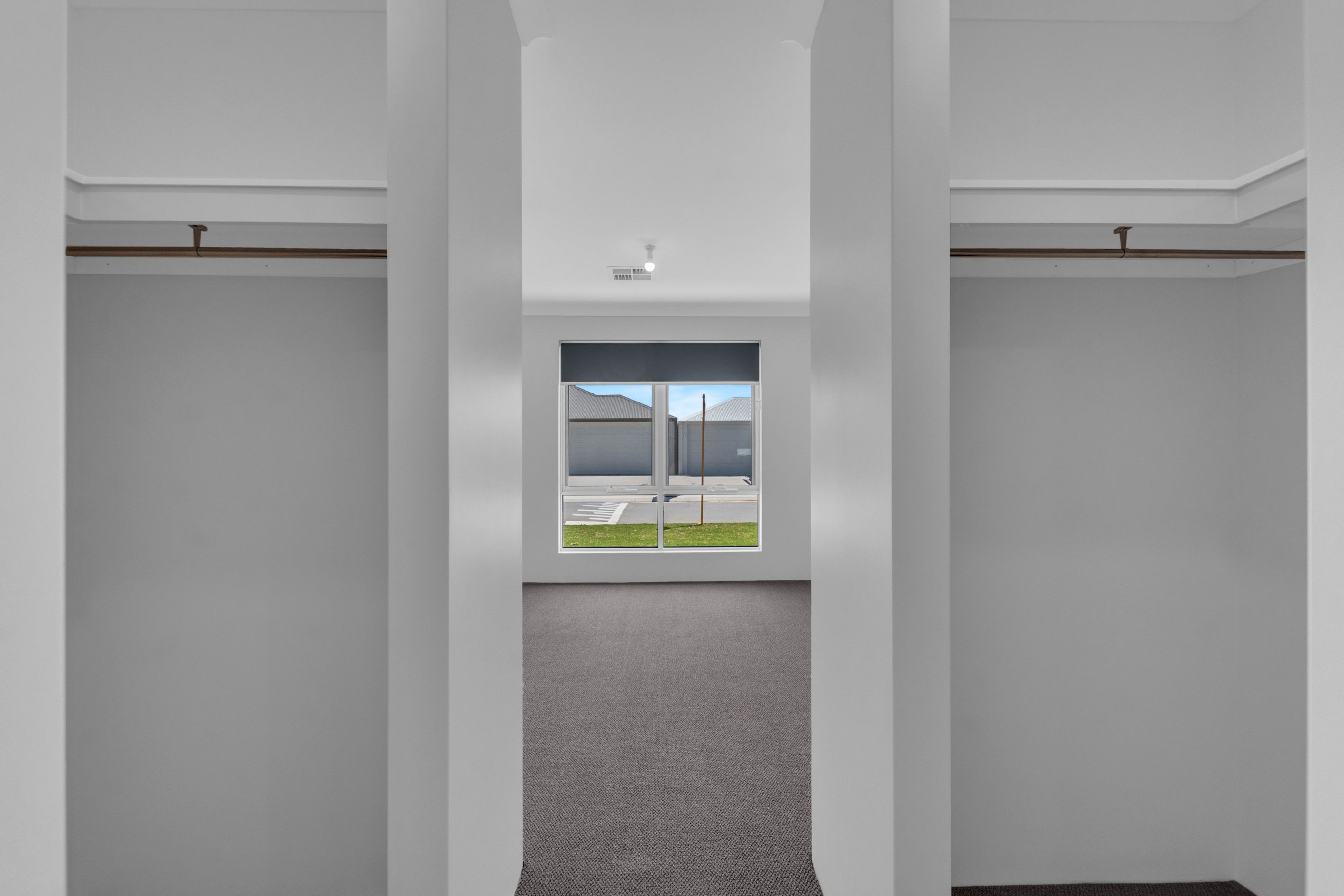 34 Devonport Road — photo 8 of 16