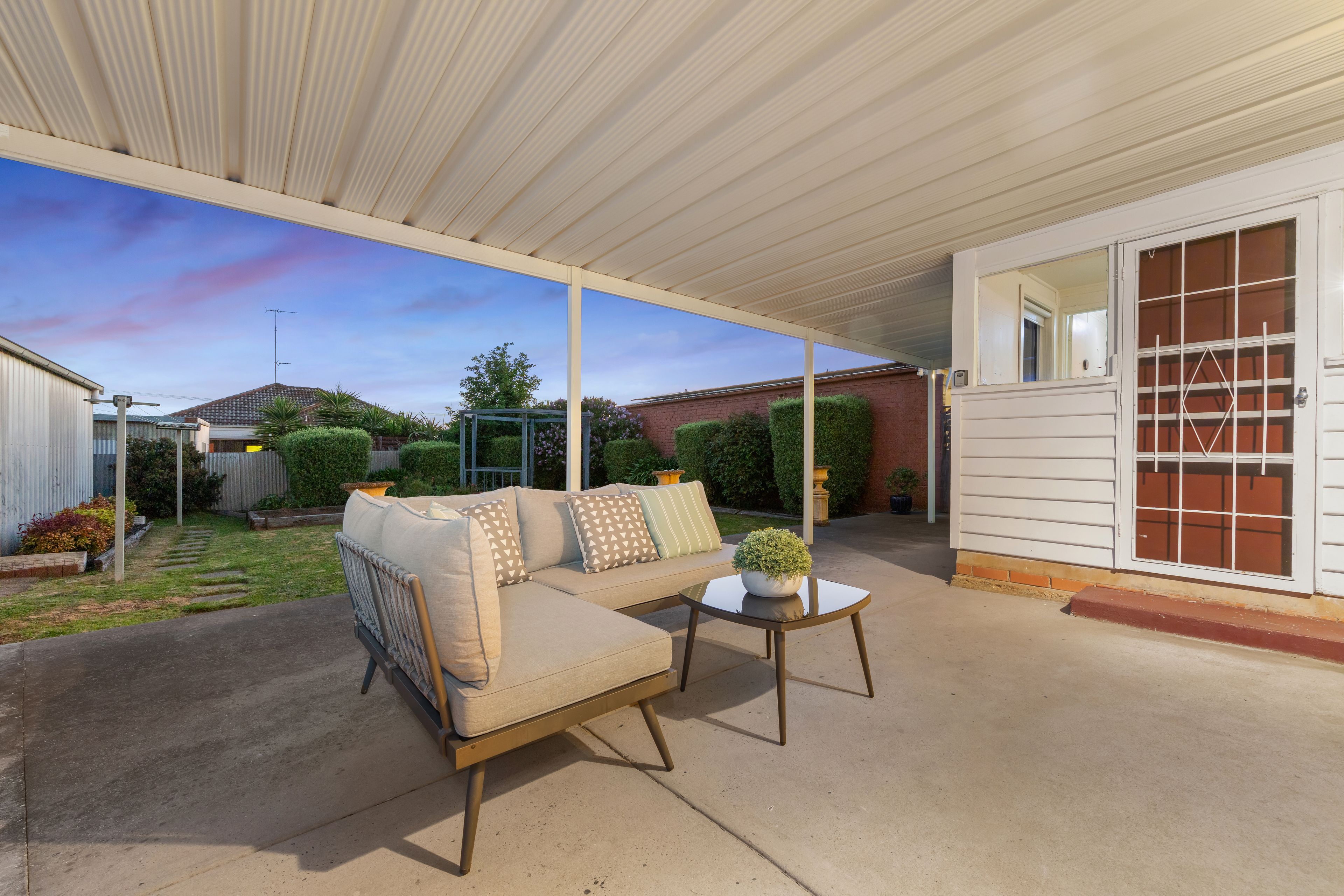 705 La Trobe Street — photo 17 of 27