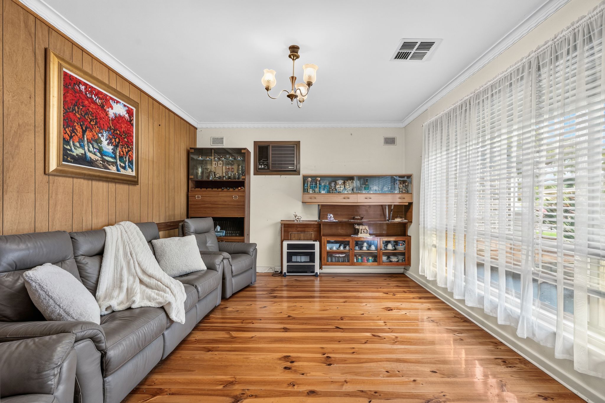 13 Pamela Avenue, Campbelltown, SA 5074