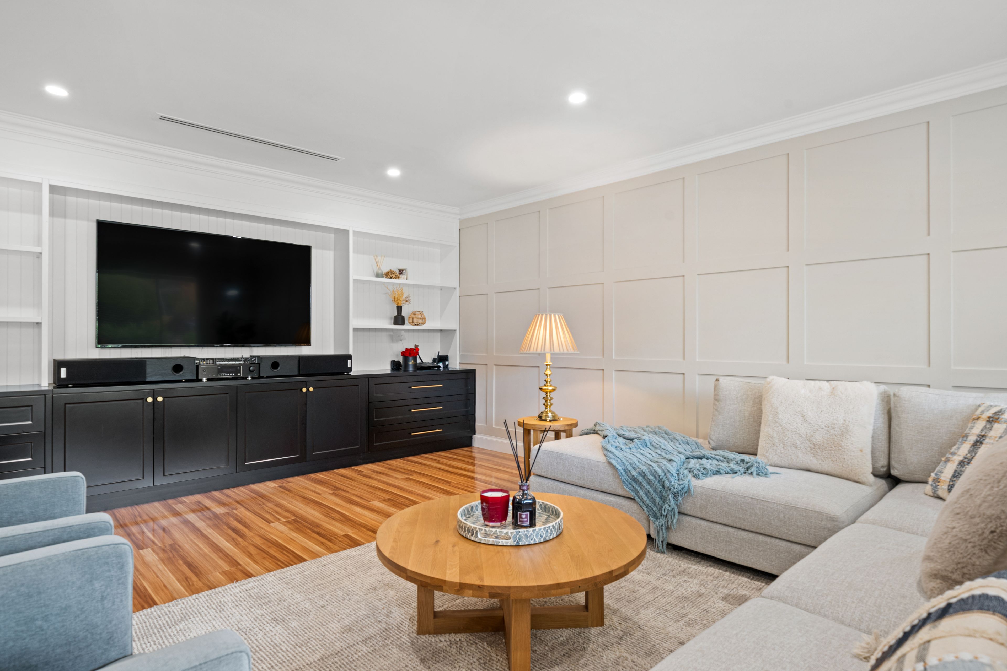 28 Wicks Road — photo 4 of 28