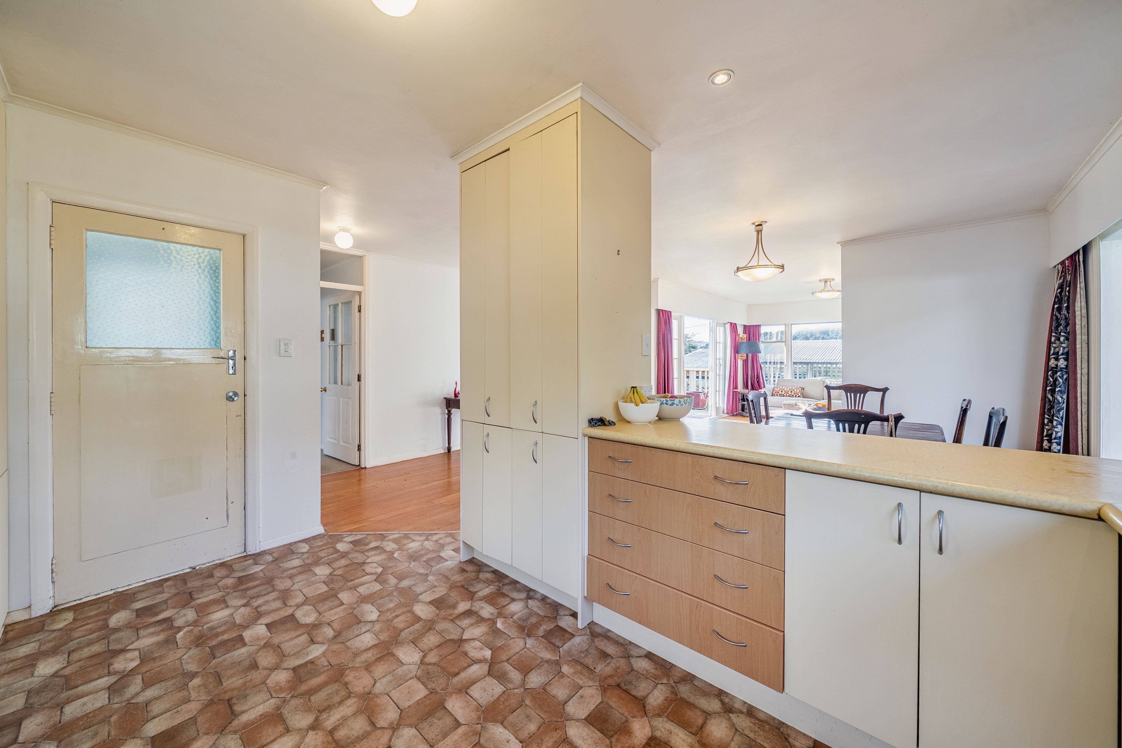Photo 10 of 15 Winchester Avenue, Pinehaven, Upper Hutt