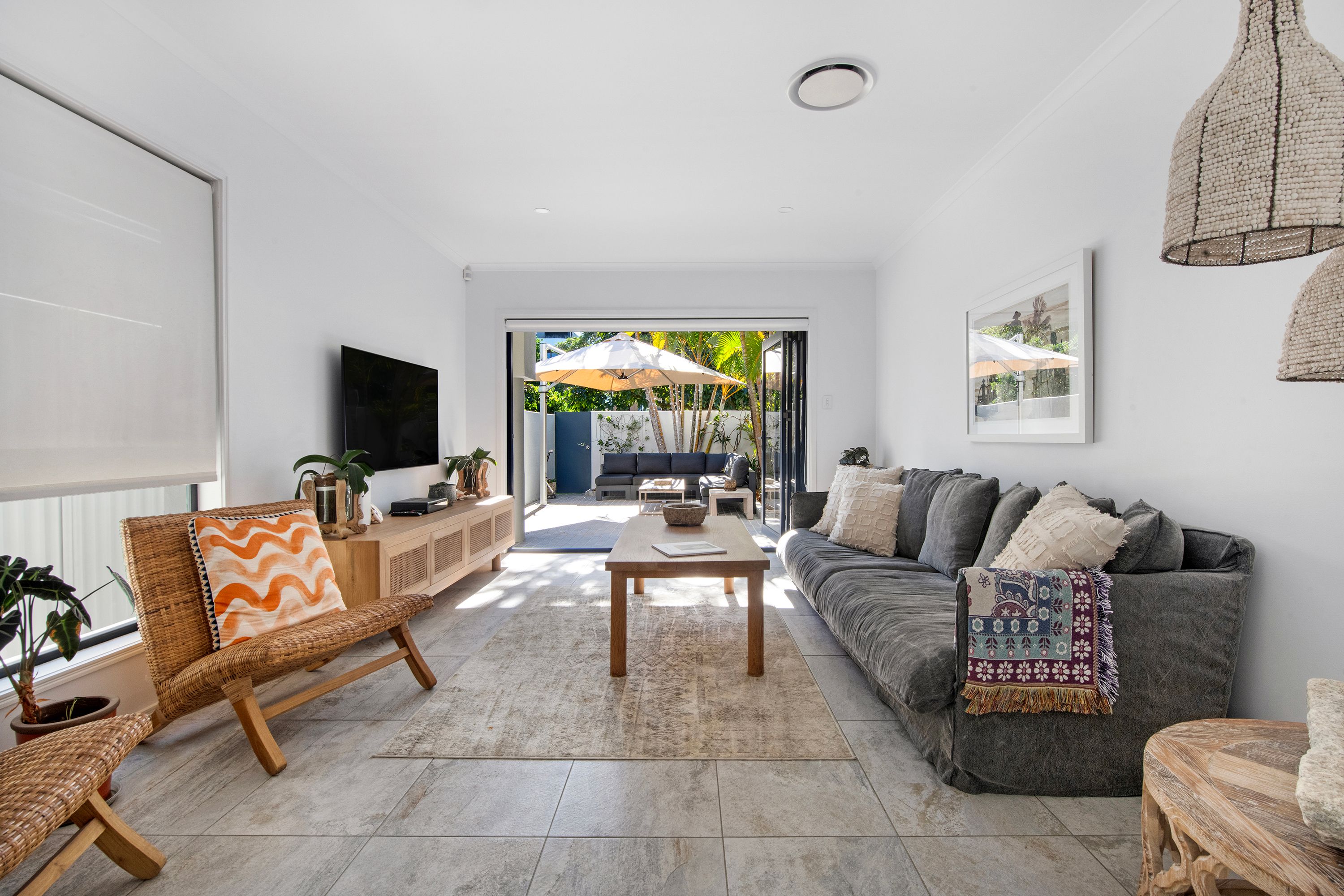 2/37 Montana Road, Mermaid Beach, QLD 4218