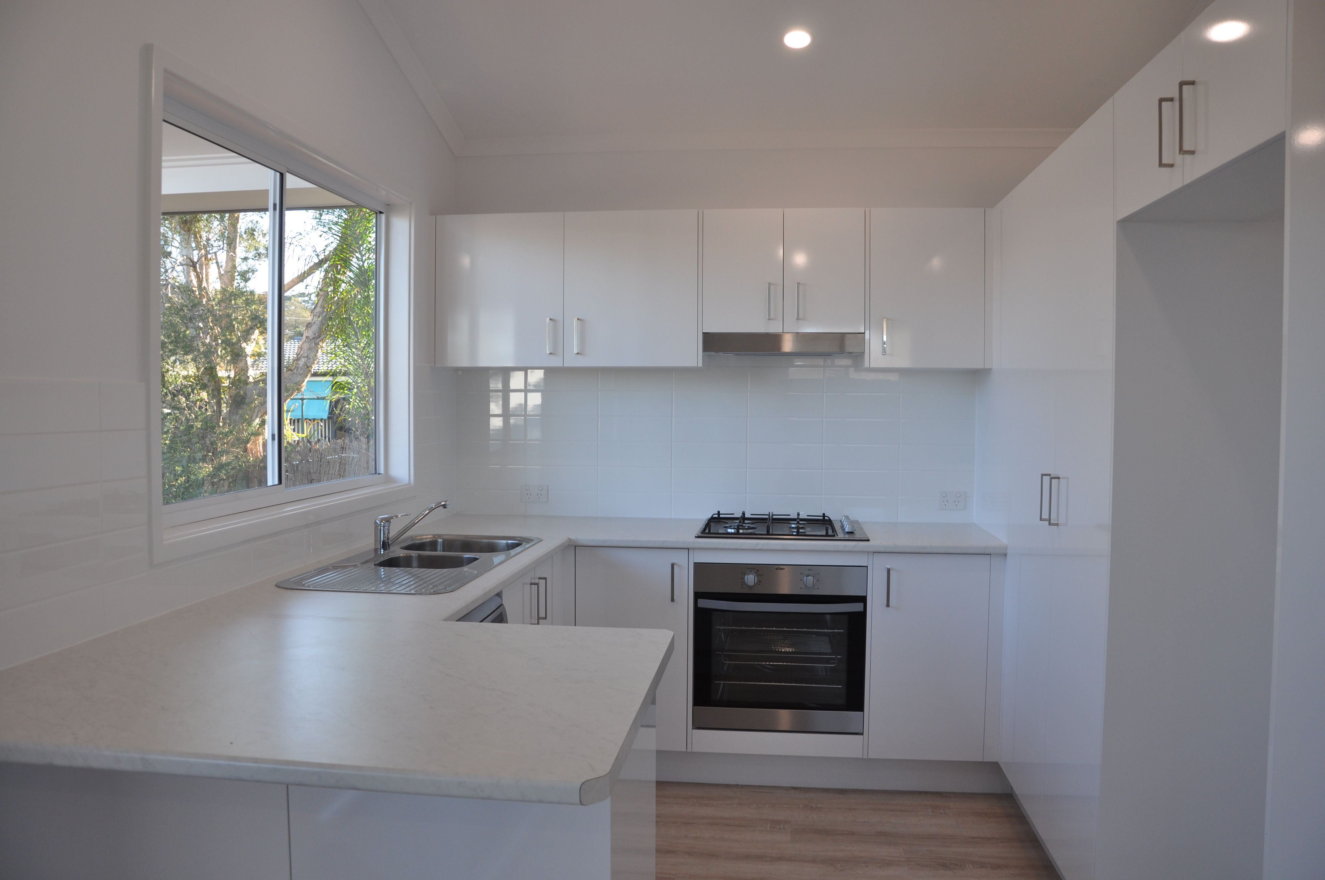 12A Clare Crescent, Berkeley Vale, NSW 2261