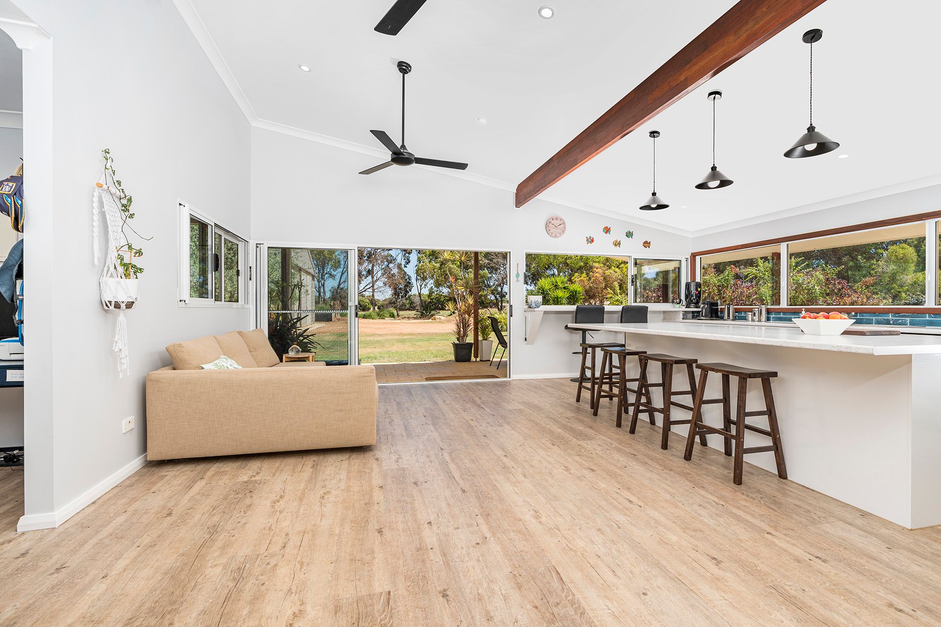 153 Brennand Road, Dongara, WA 6525