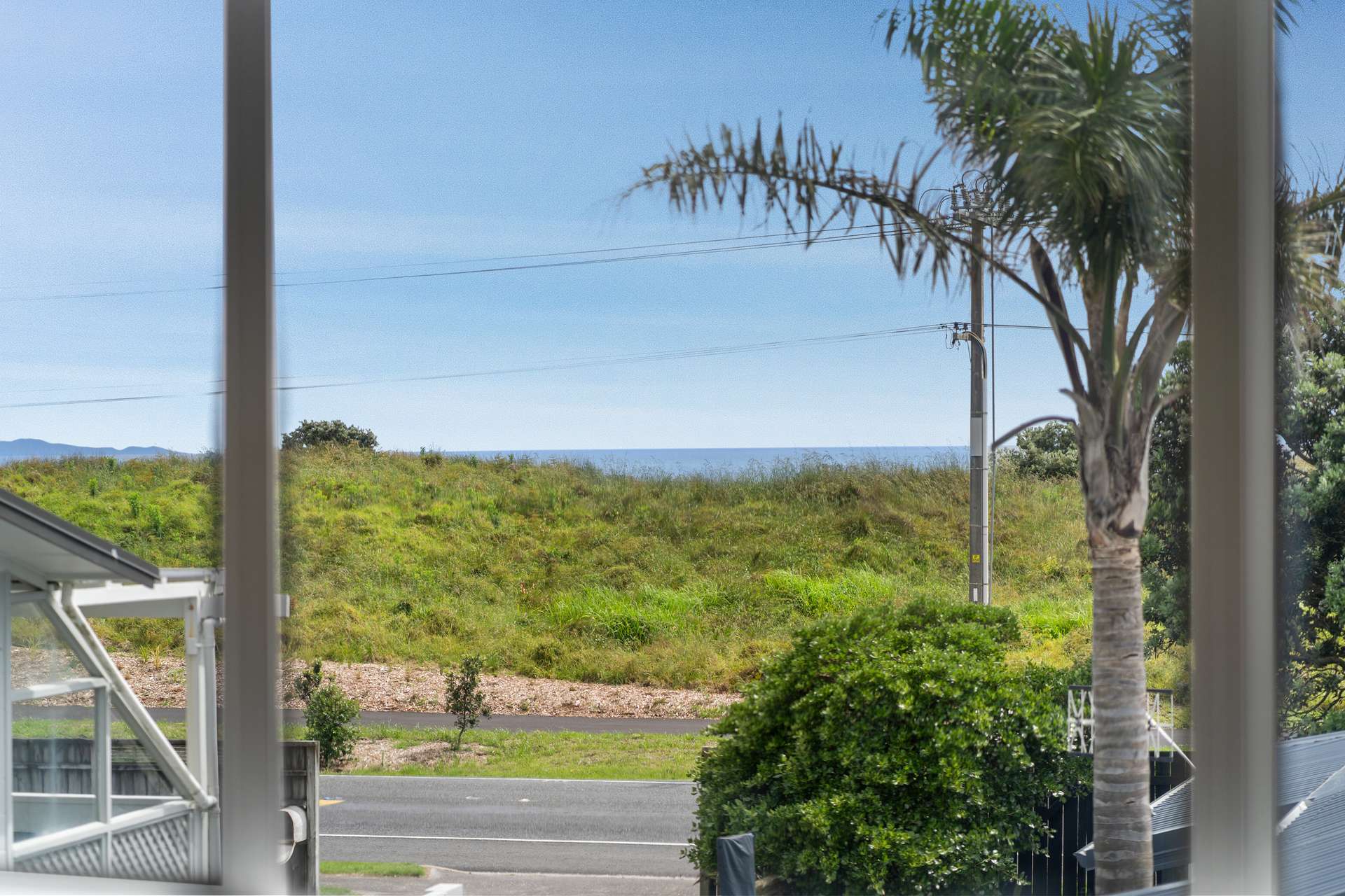 642A Papamoa Beach Road photo 5