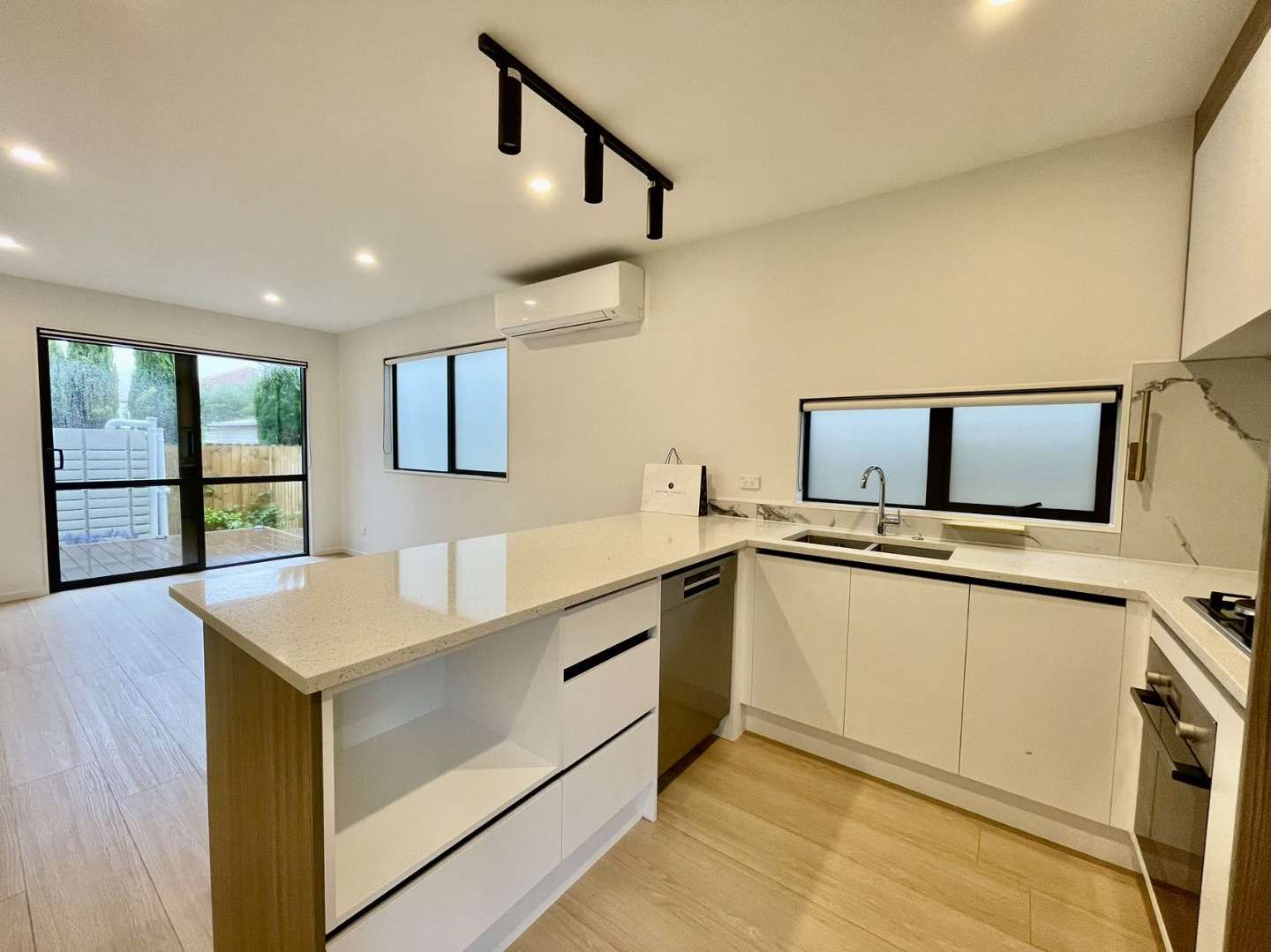 7C Coleman Avenue photo 2