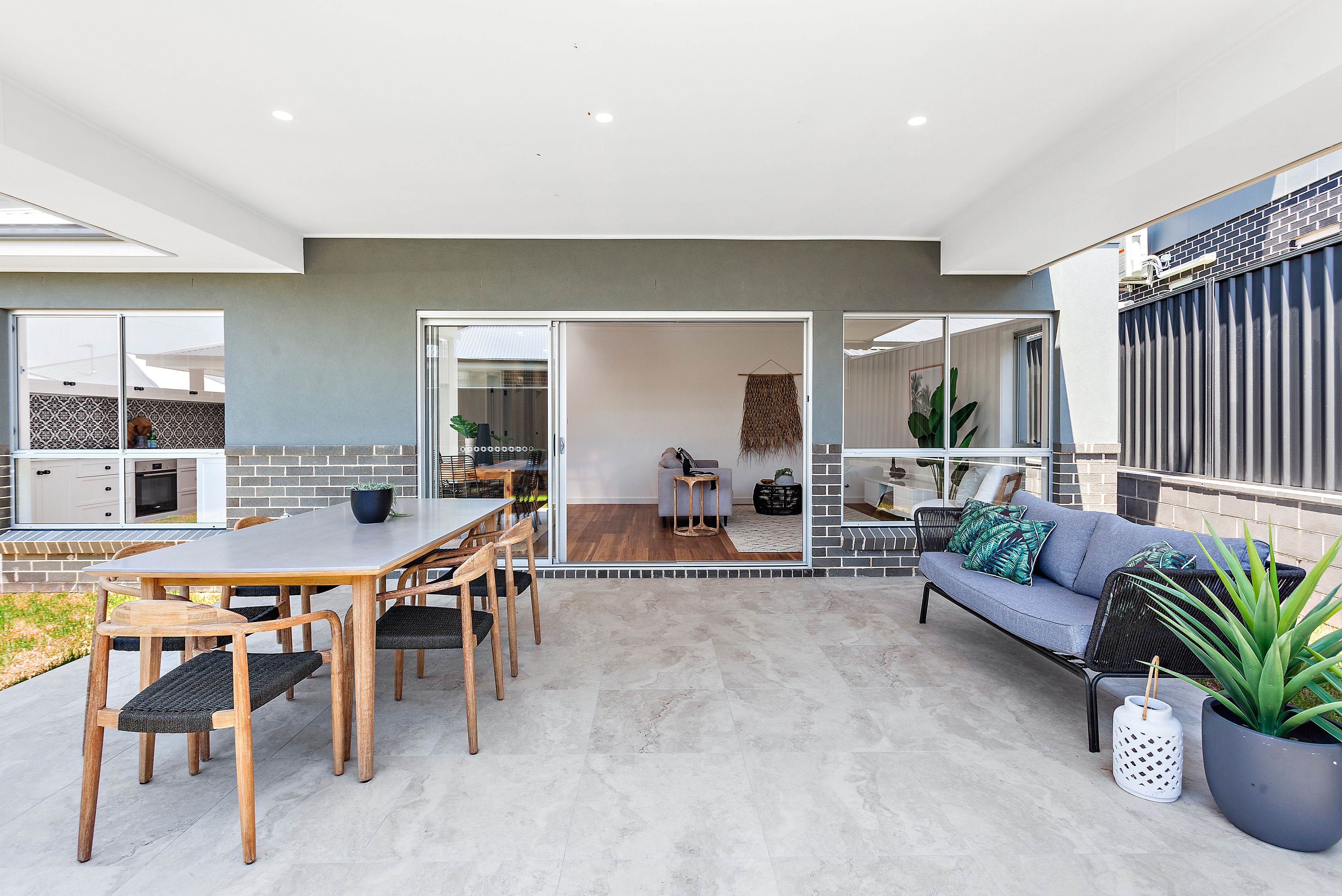 6 Nattai Crescent, Albion Park, NSW 2527