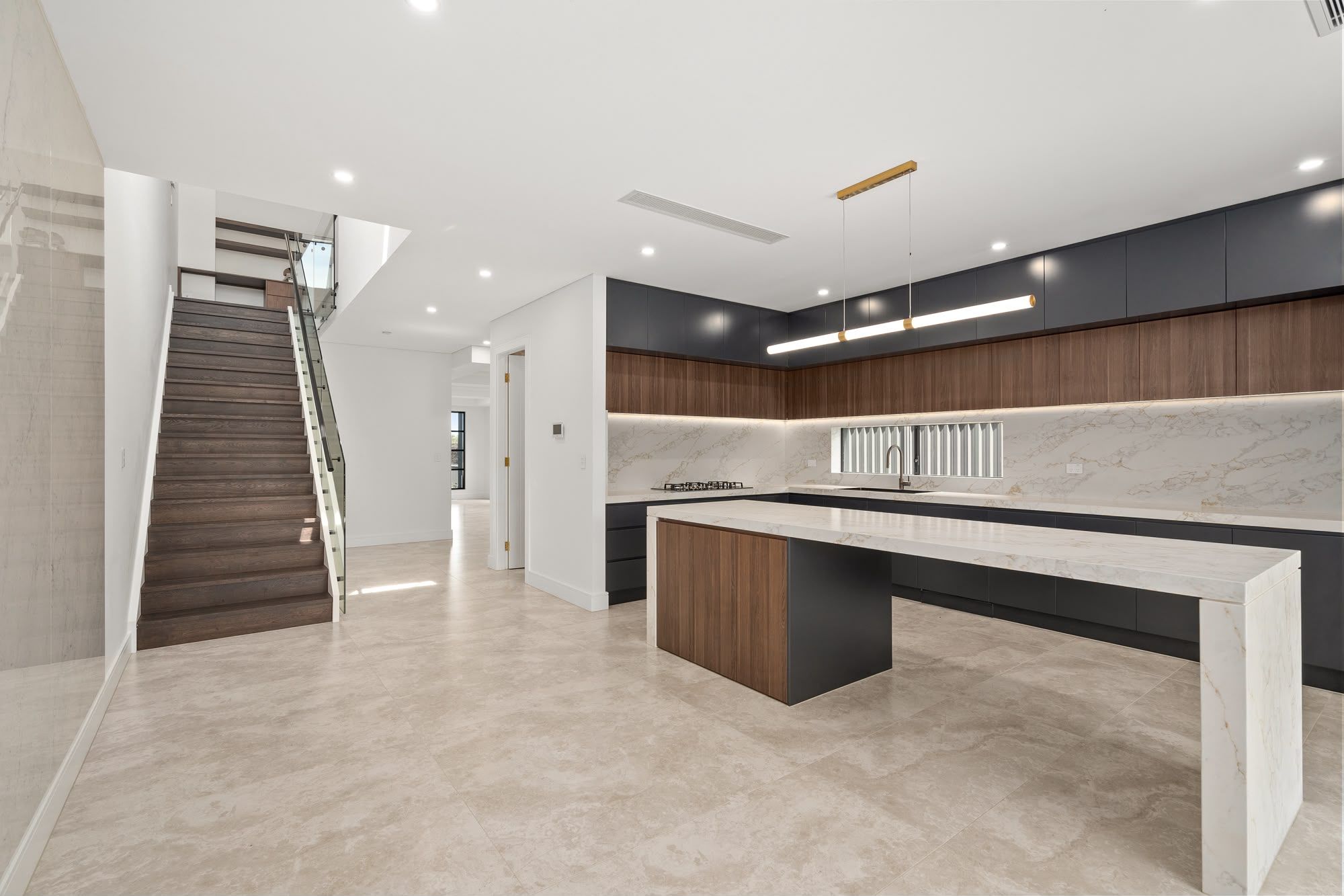 367 Cabramatta Road West — photo 7 of 23