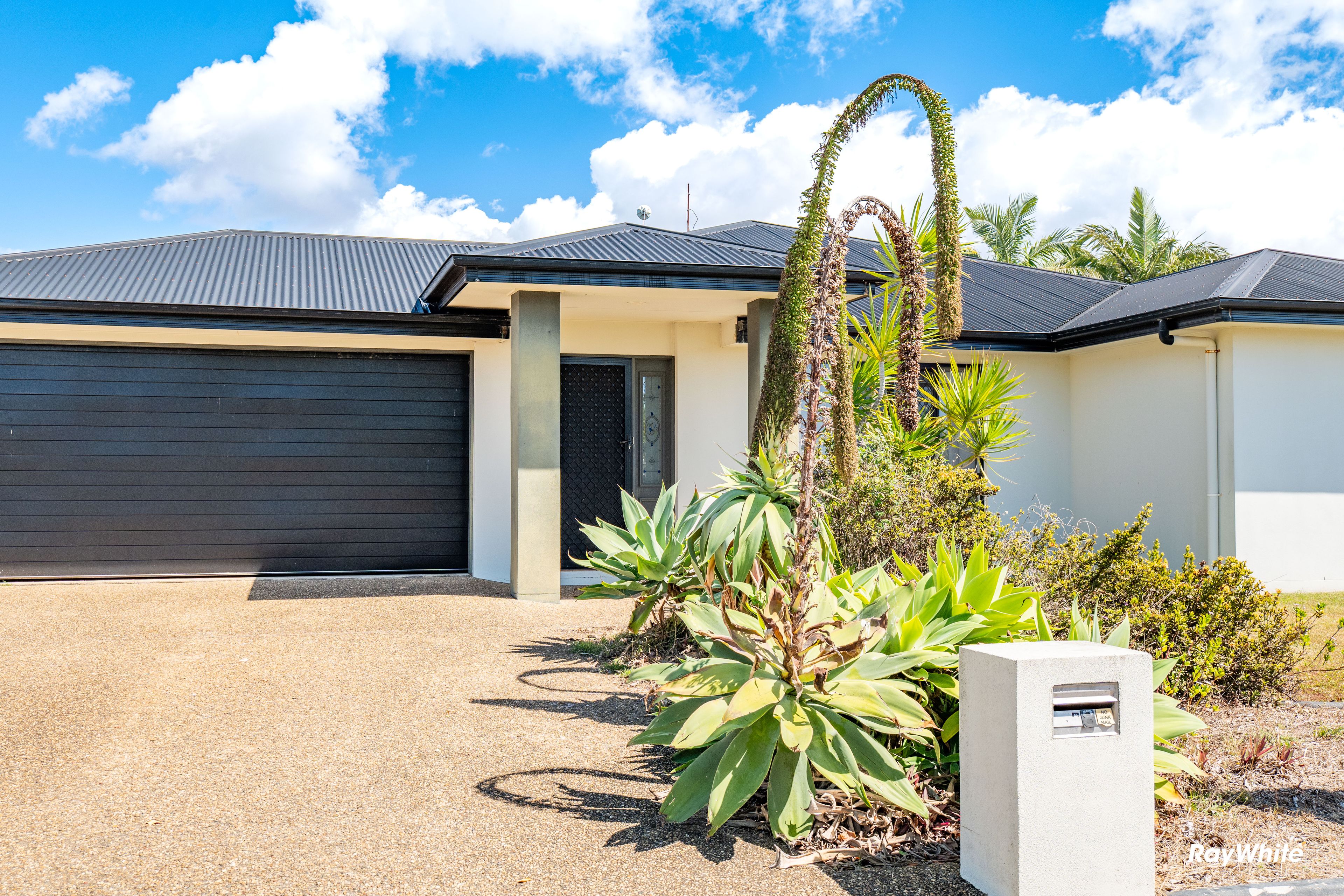 48 Breeze Drive, Bargara, QLD 4670