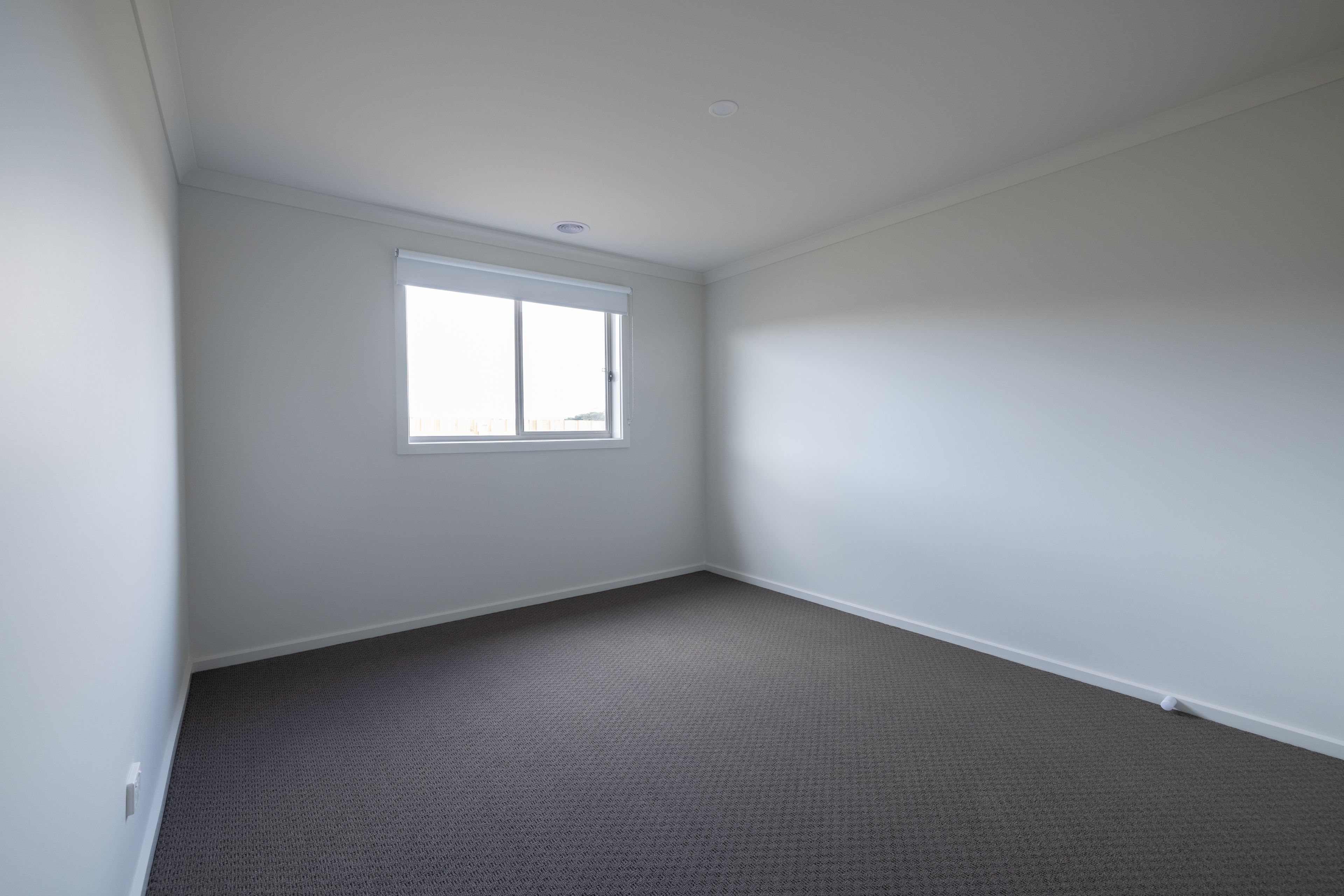 19 Yolanda Street — photo 8 of 10