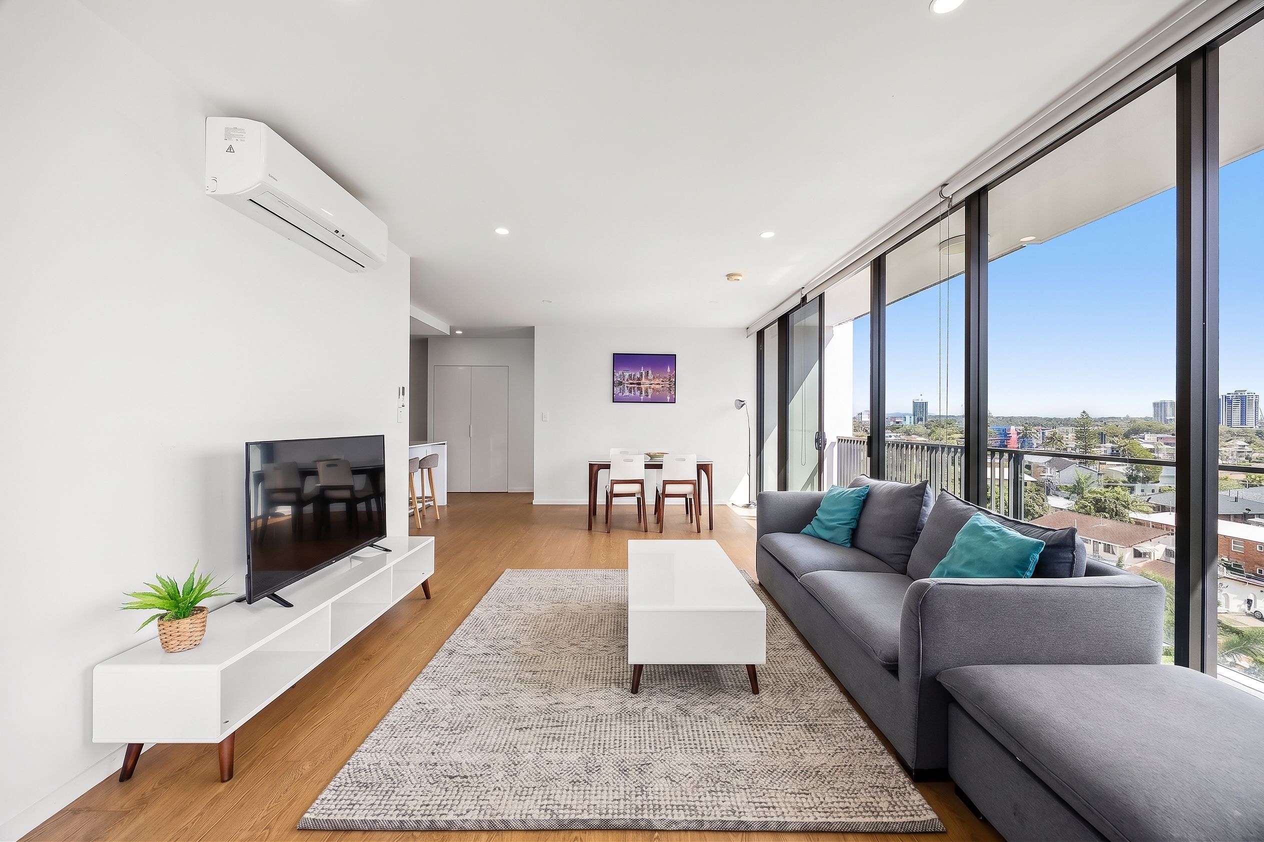 602/5-7 Peninsular Drive — photo 8 of 22