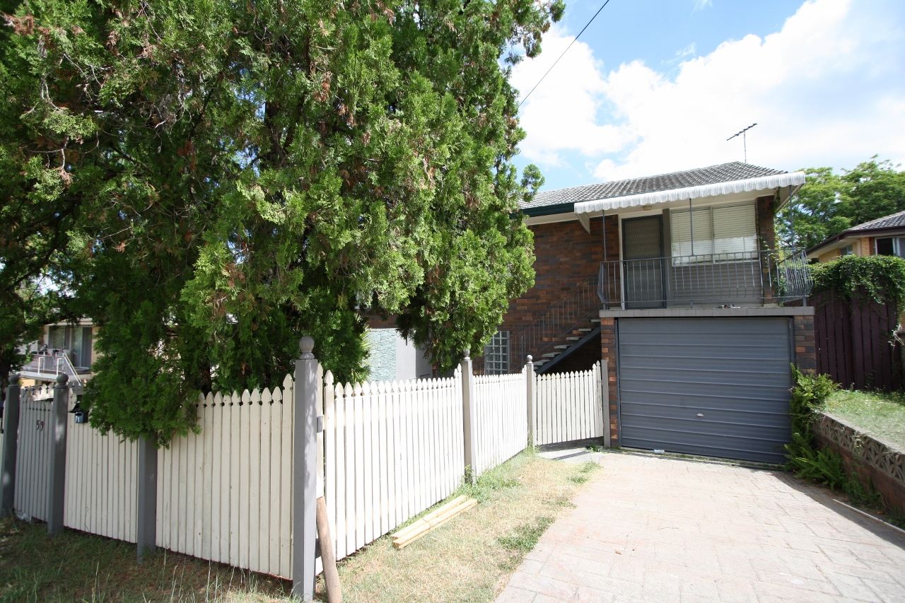 1/59 Crown Street, Holland Park West, QLD 4121
