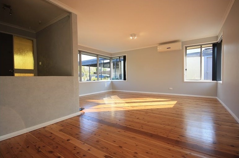 82 Doncaster Avenue, Narellan, NSW 2567