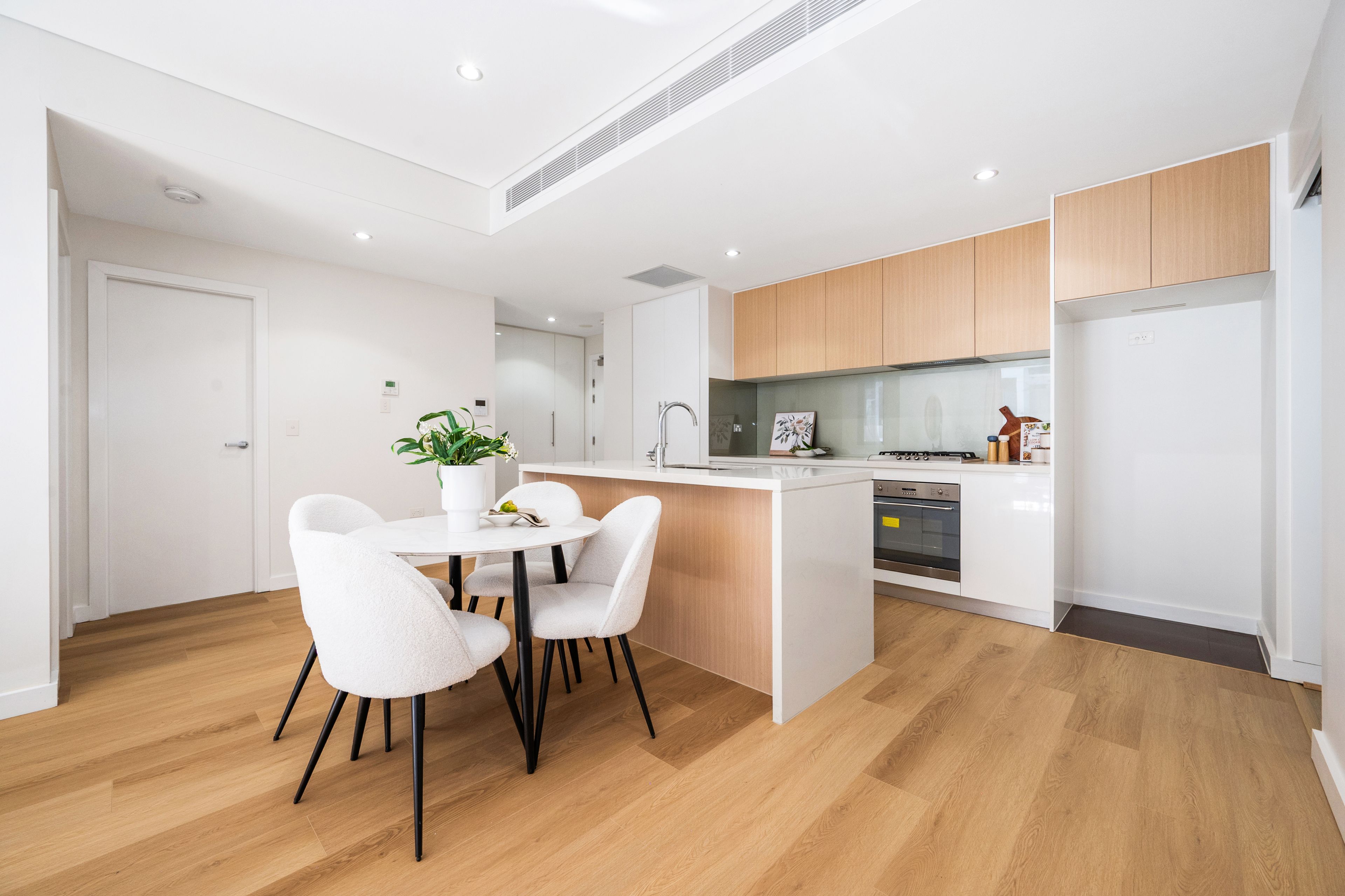 5302/9 Angas Street — photo 4 of 14