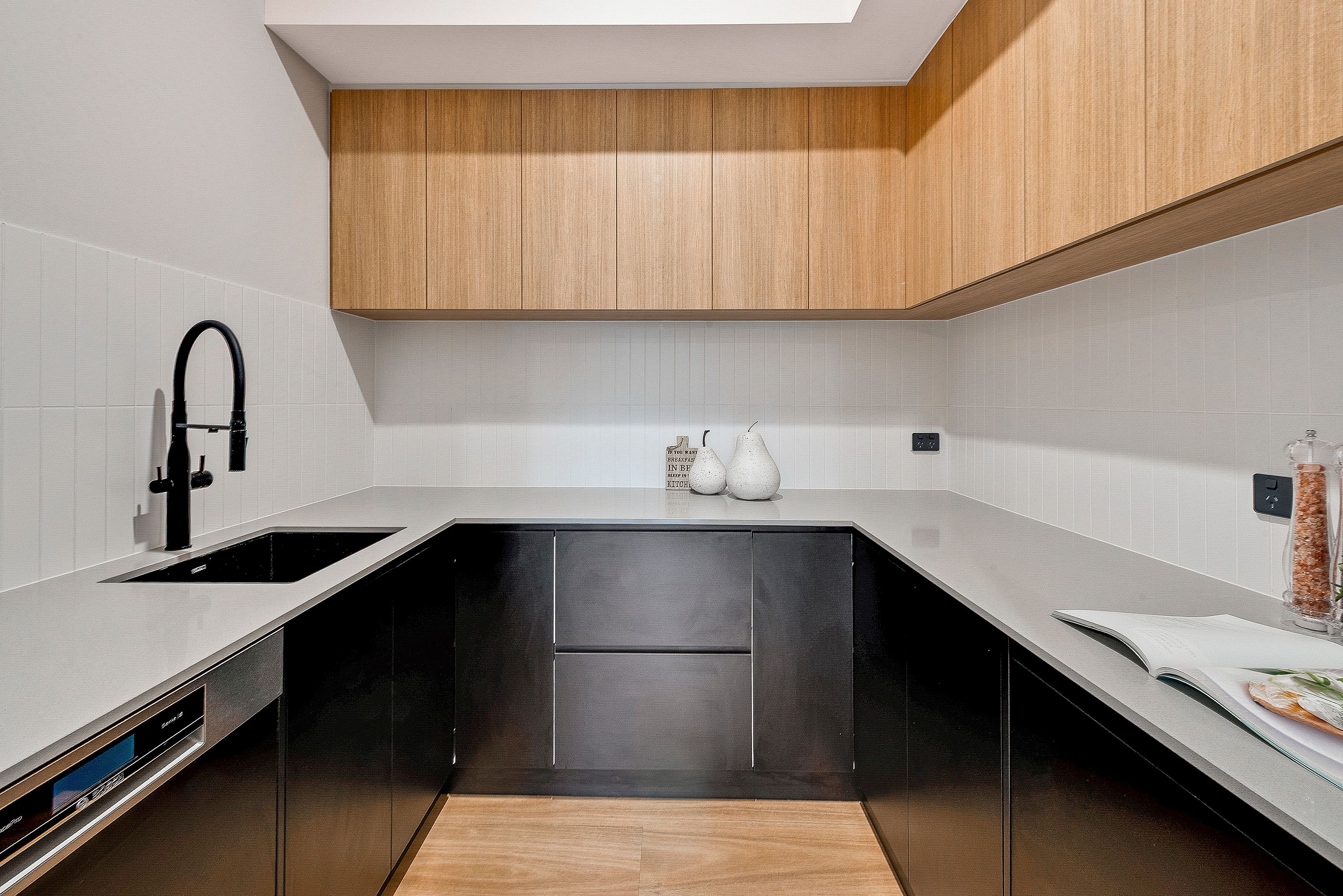 16A Birdwood Road — photo 8 of 29