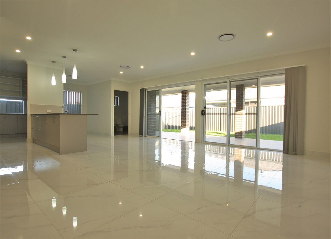 37 Willowdale Drive, Denham Court, NSW 2565
