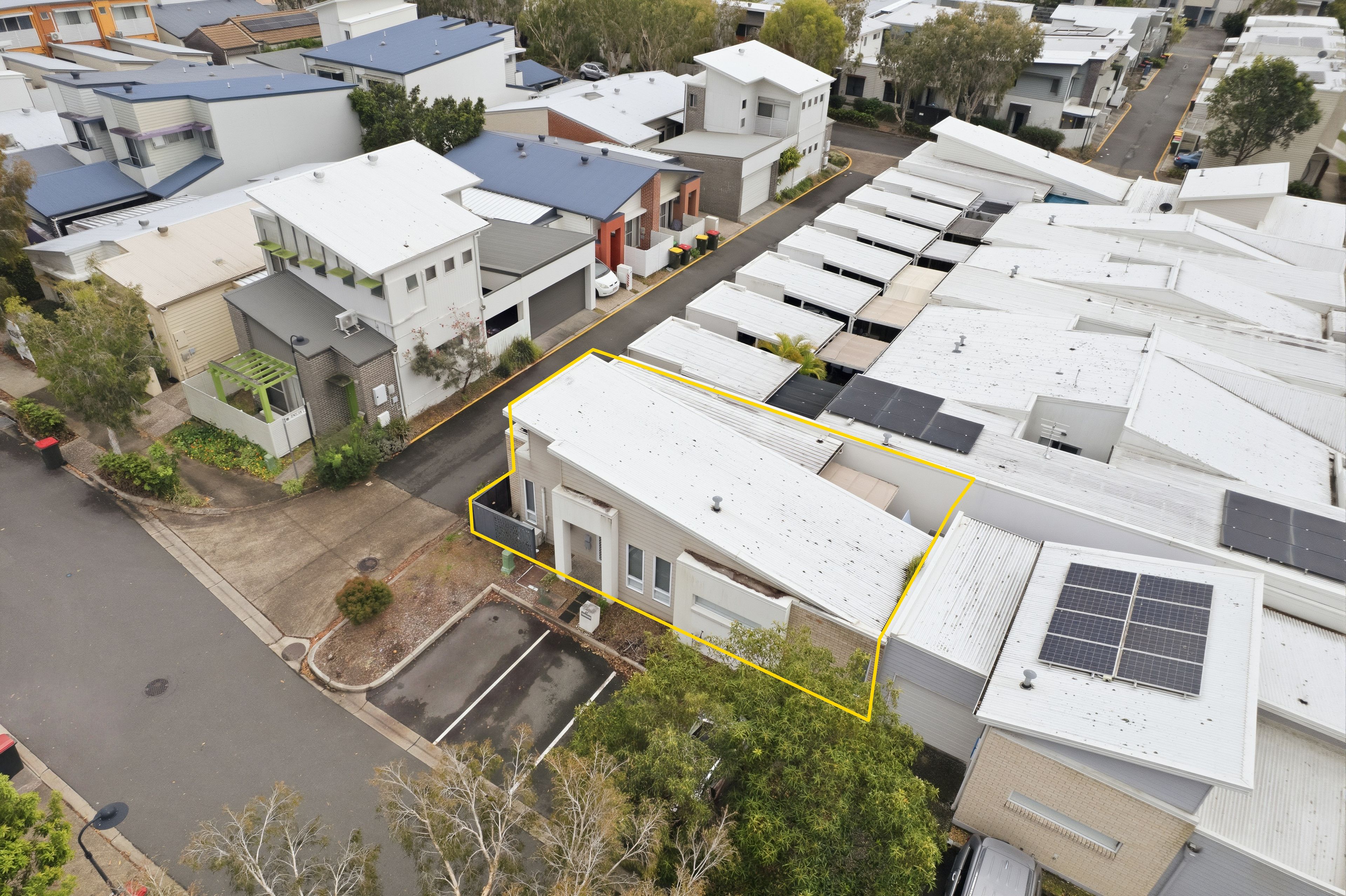 29 Jenolan Lane — photo 11 of 13