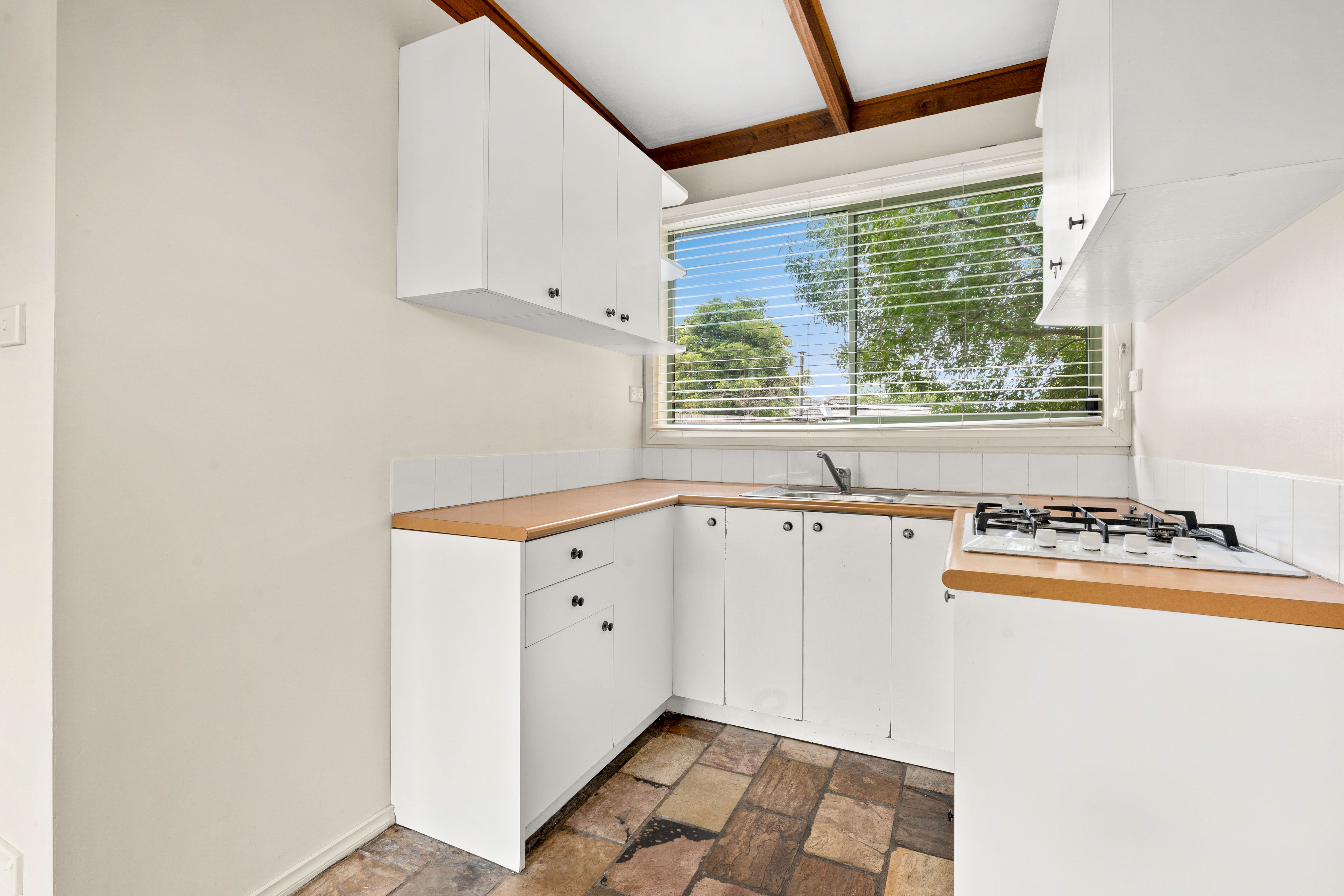 74B Railway Parade, Dandenong, VIC 3175