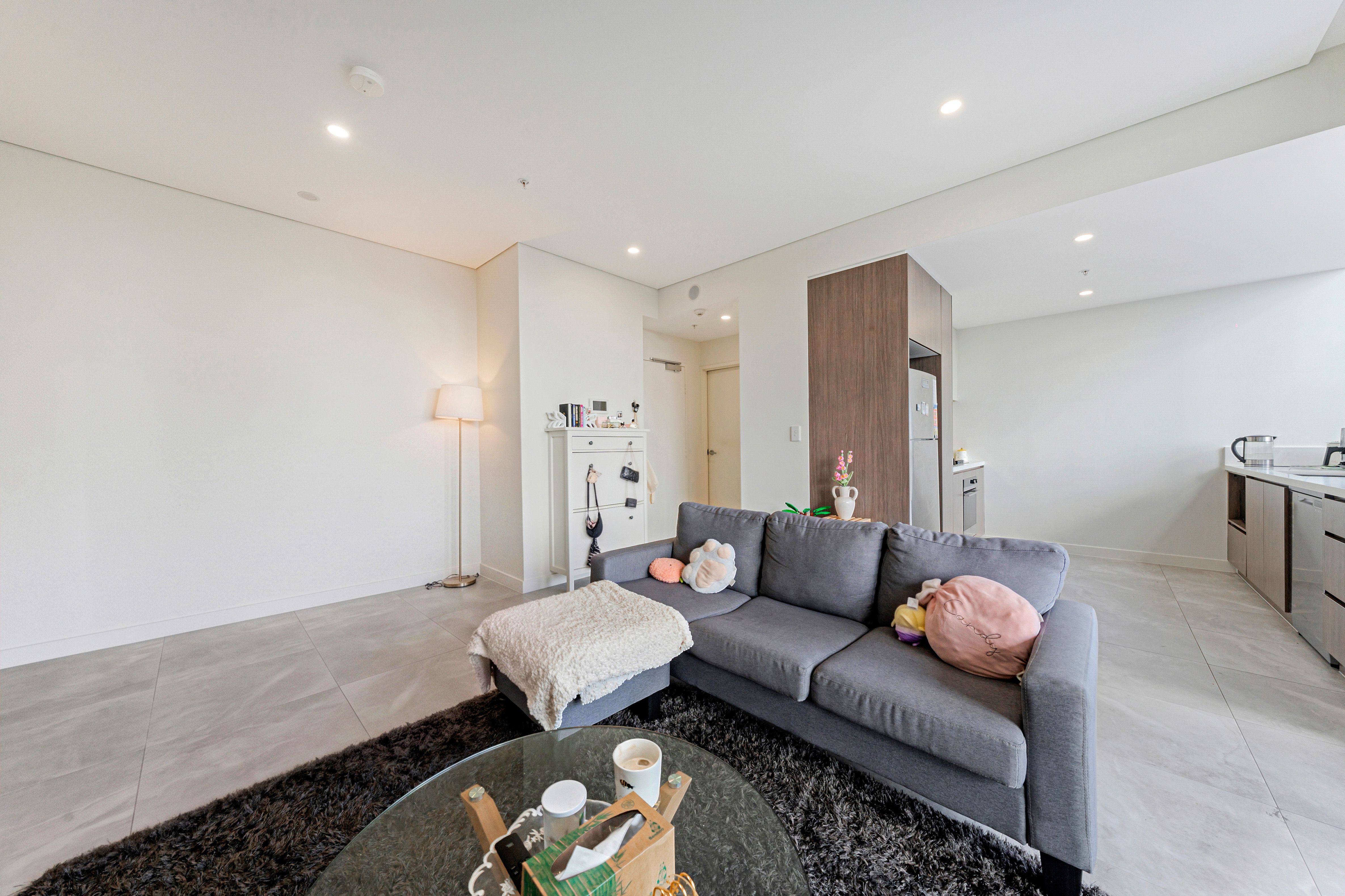316/1 Villawood Place — photo 4 of 10