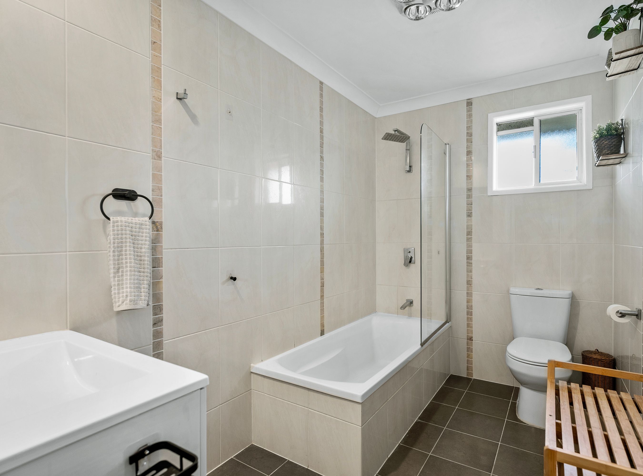 10 Tracey Street — photo 11 of 30