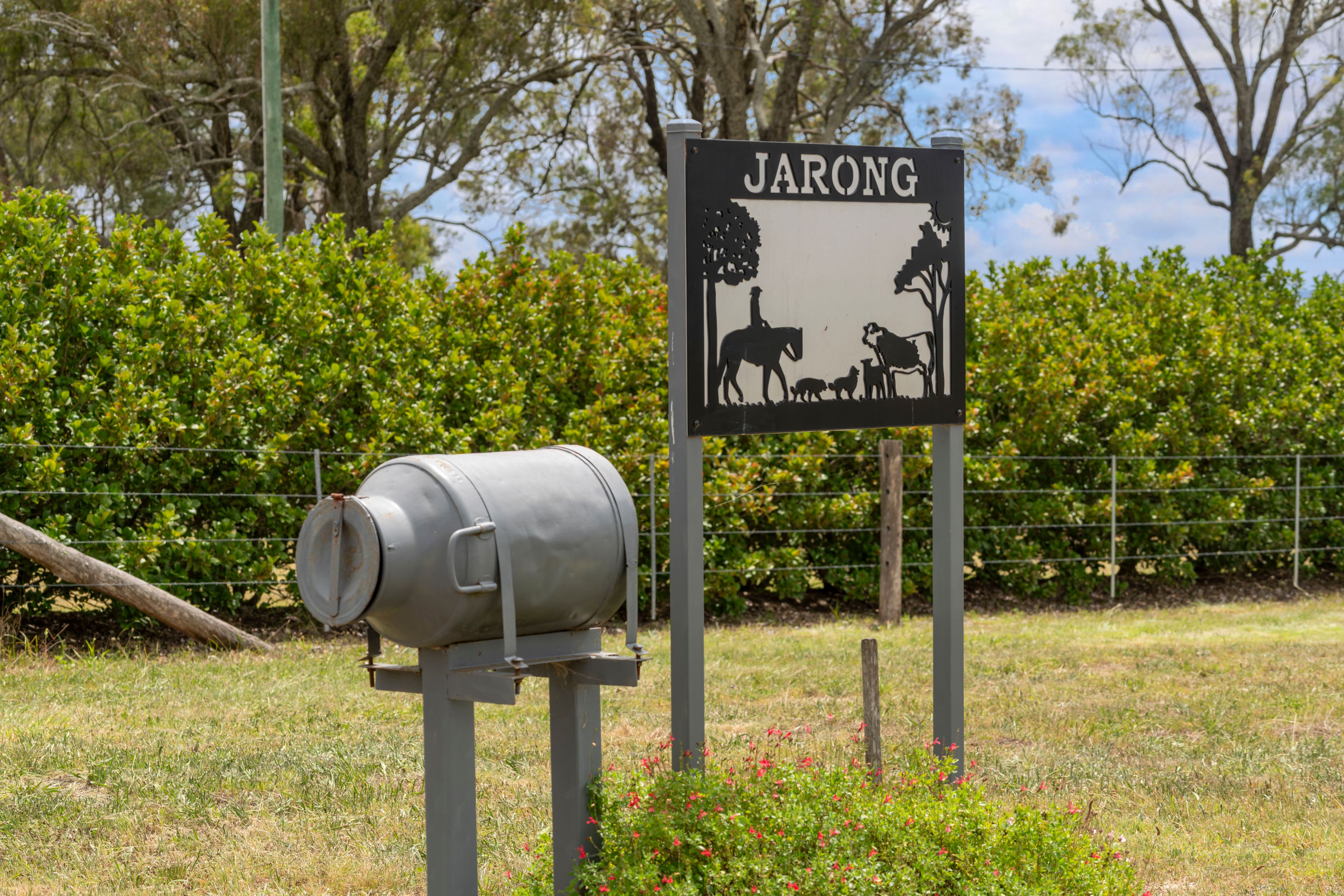 'Jarong' 4 Ennis View Road, Southbrook, QLD 4363