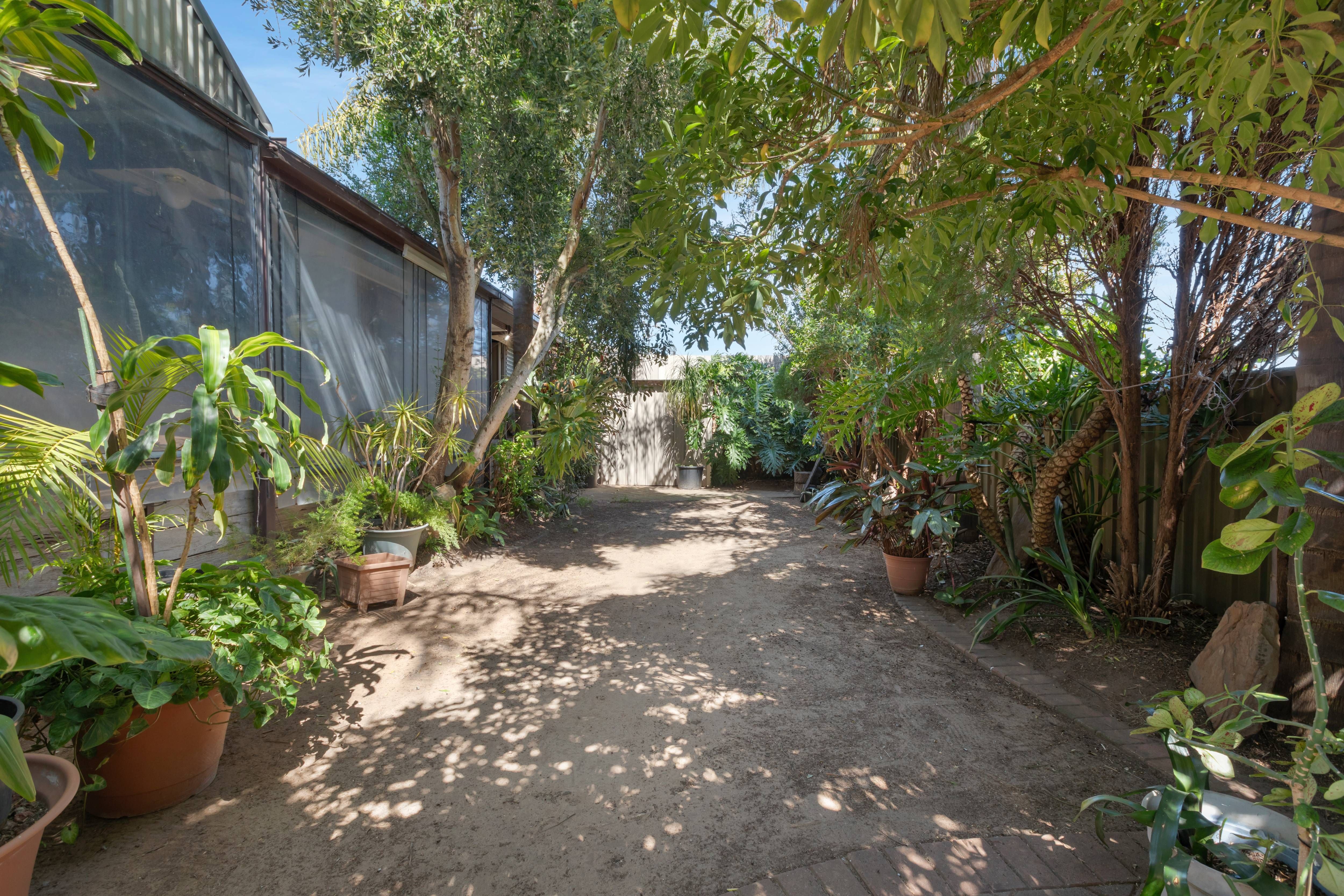 7 Tarana Court — photo 25 of 30