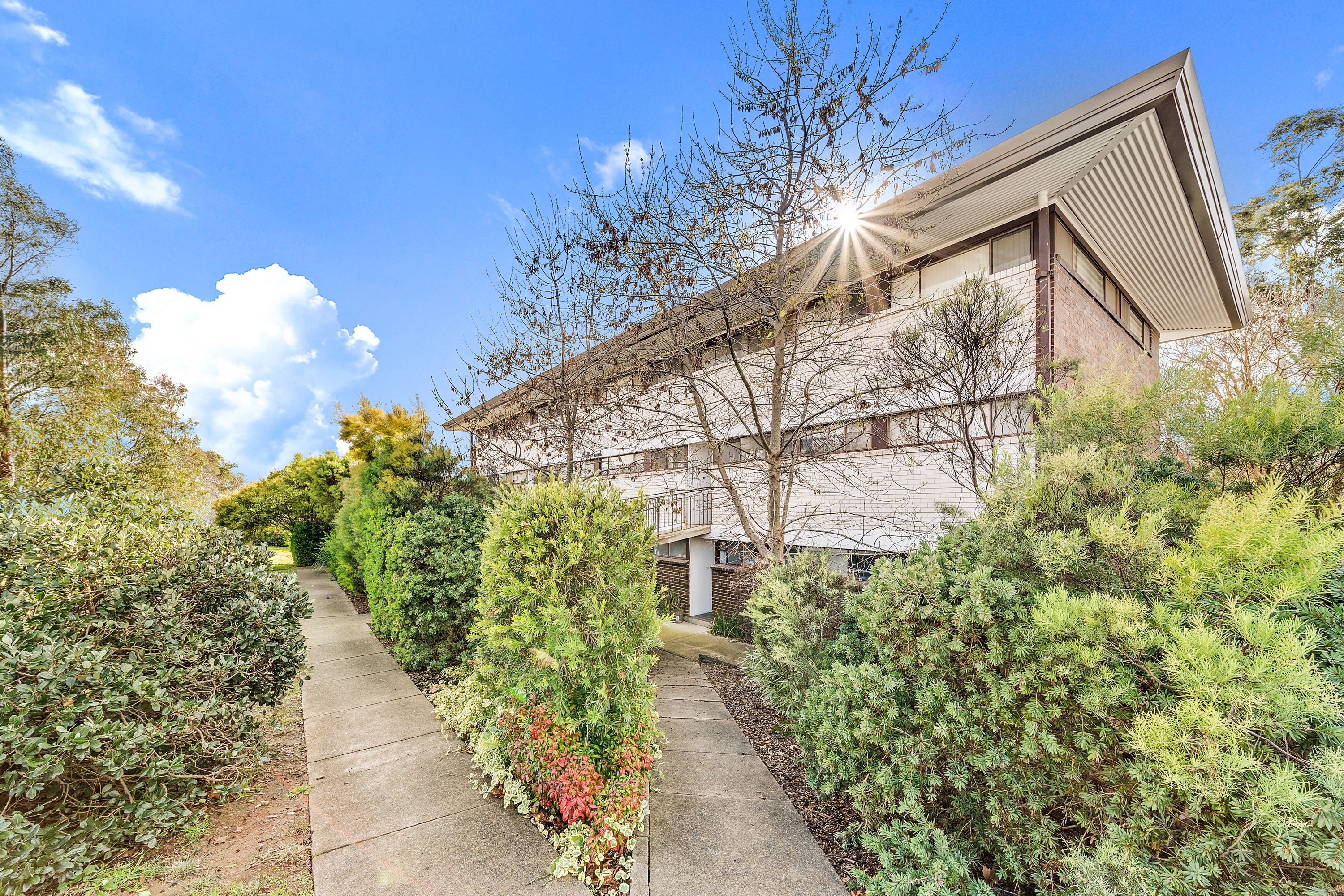 9 Farrer Place, Farrer ACT 2607