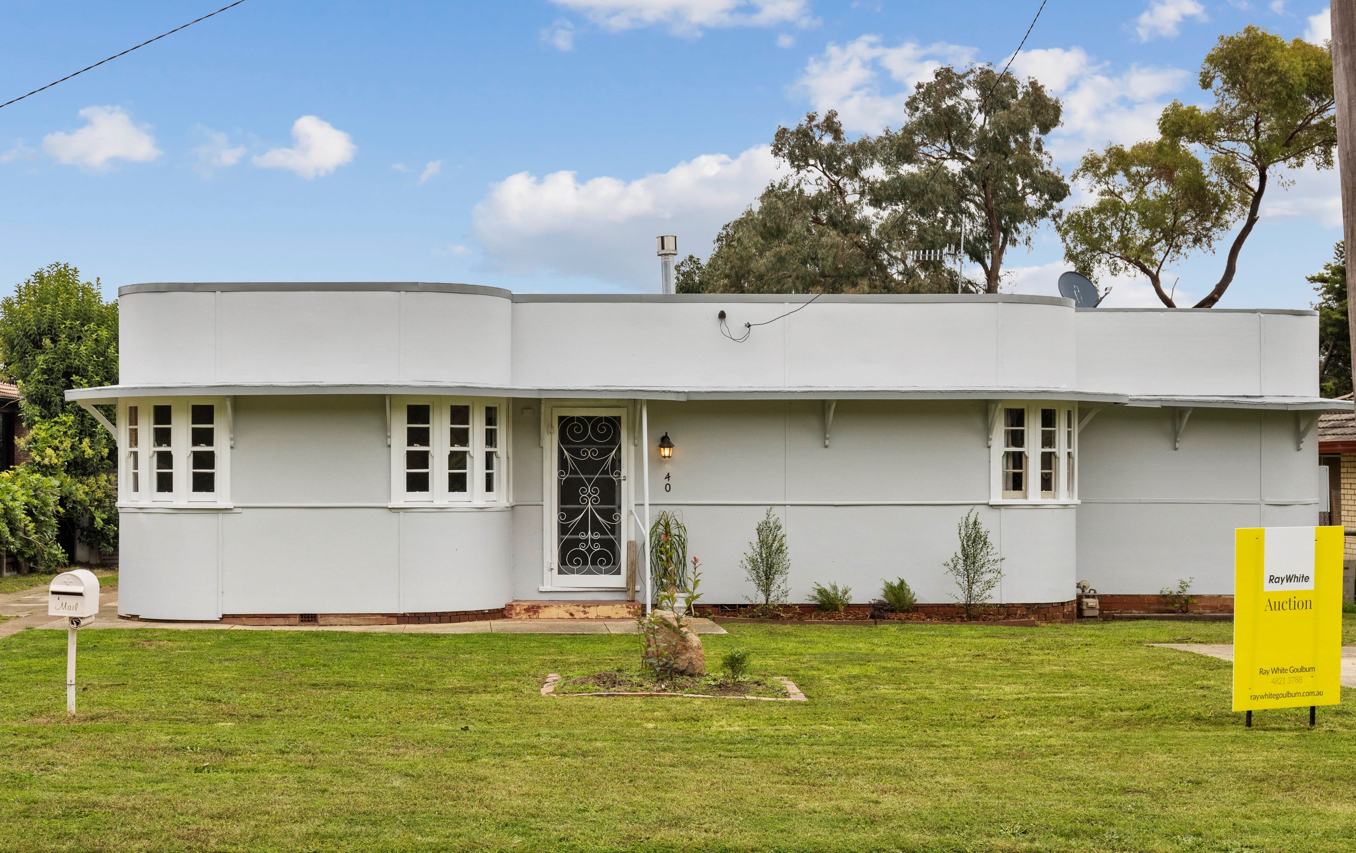 40 Wollondilly Avenue, Goulburn, NSW 2580