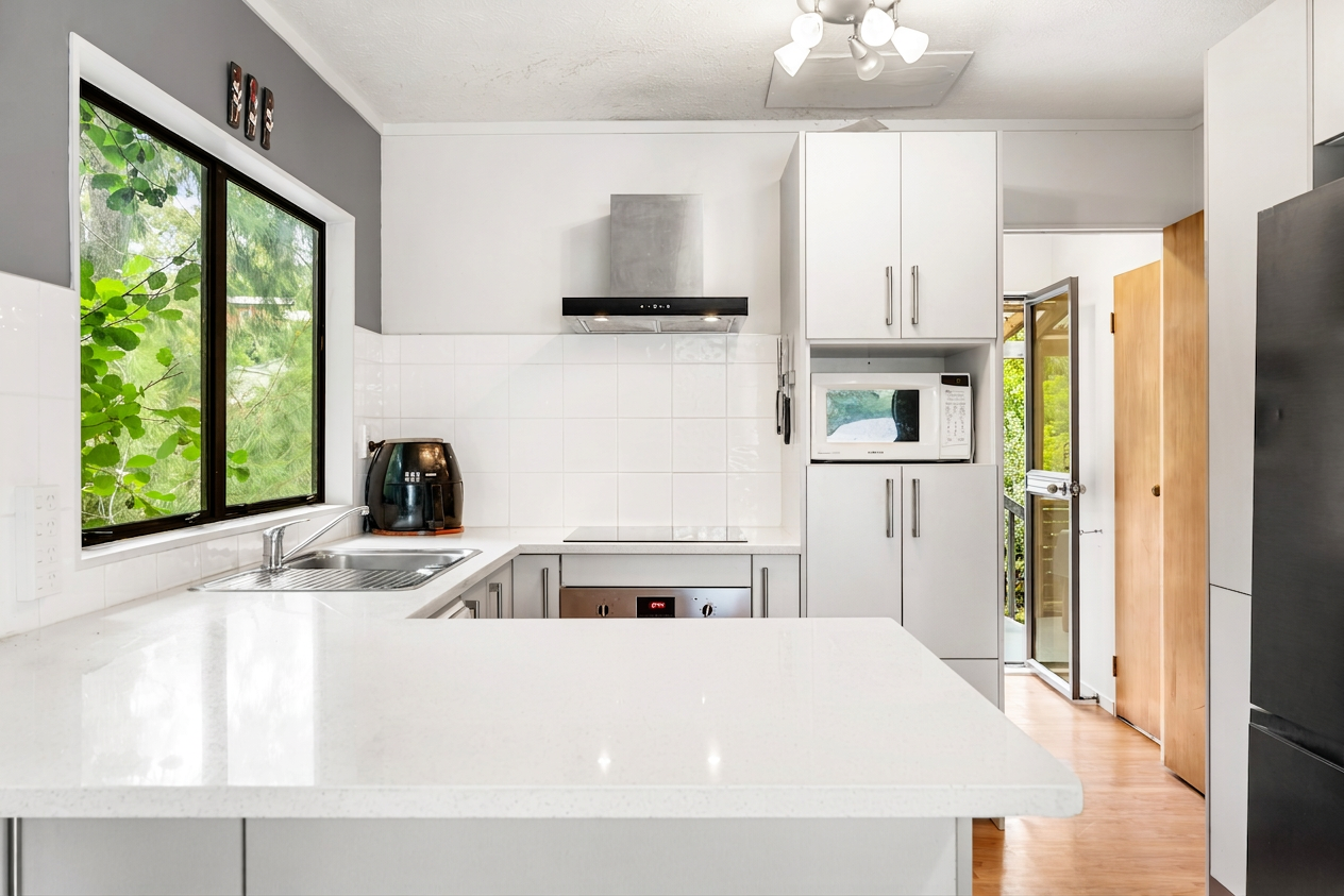 2/5 Flavia Close, Torbay, North Shore City