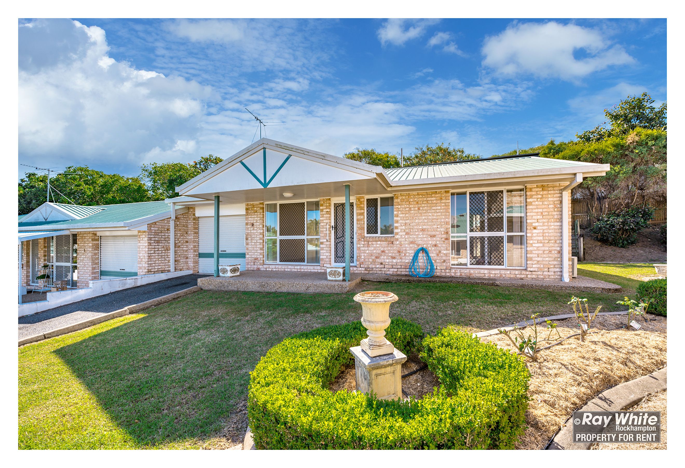 2/100 Victoria Place, Berserker, QLD 4701