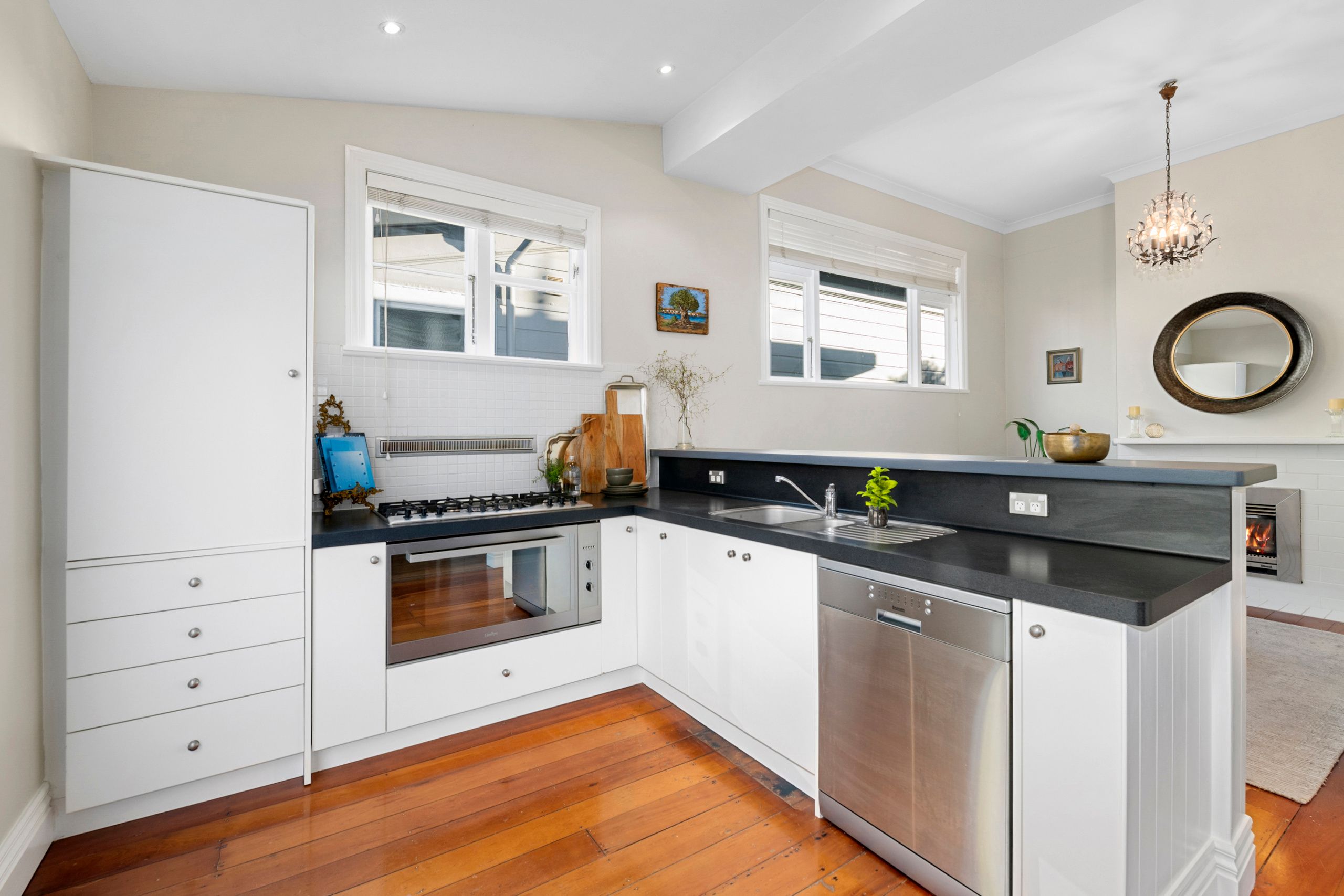 422 Jackson Street, Petone, Lower Hutt City