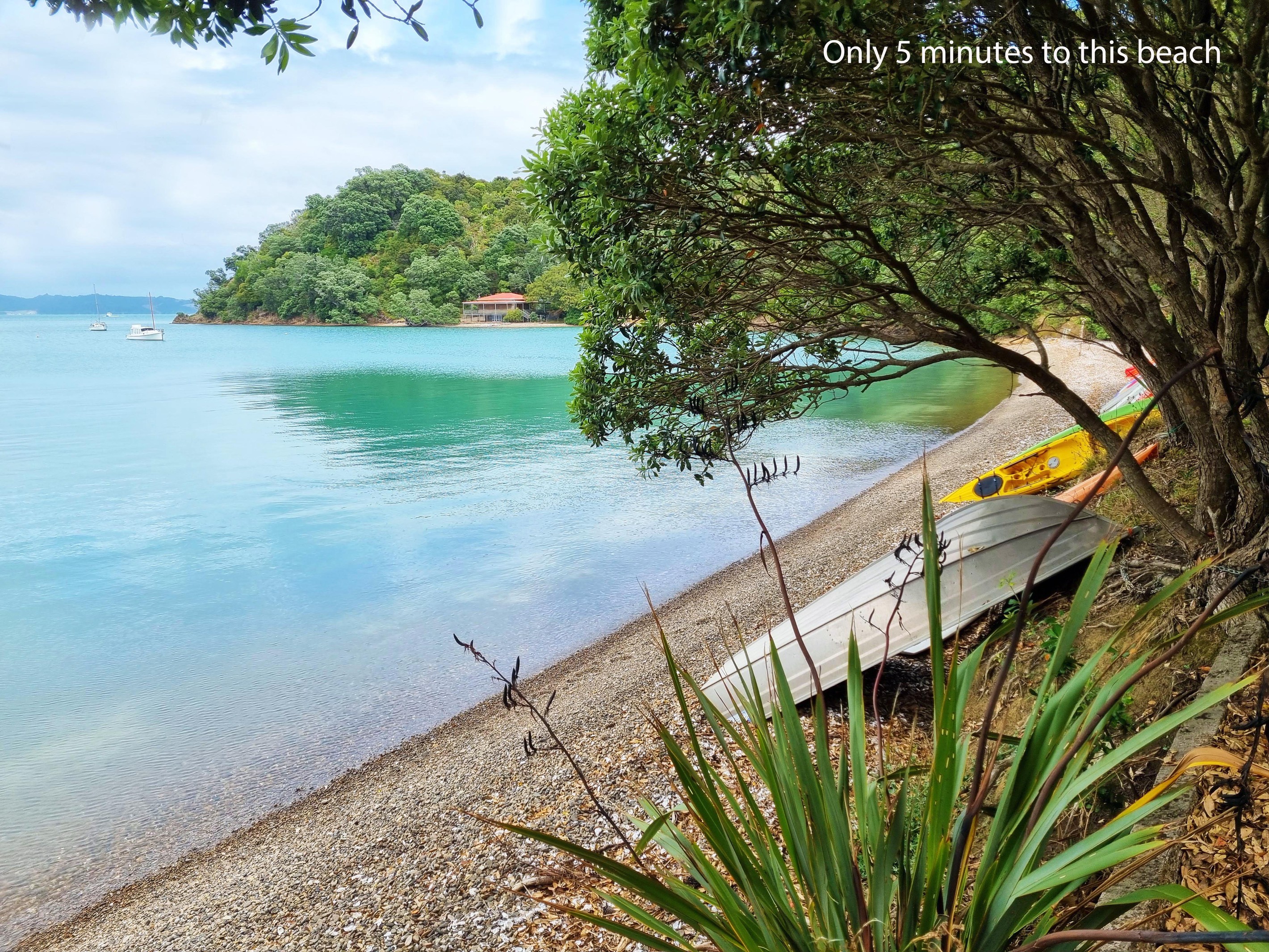 3 Nepean Avenue, Orapiu, Waiheke Island