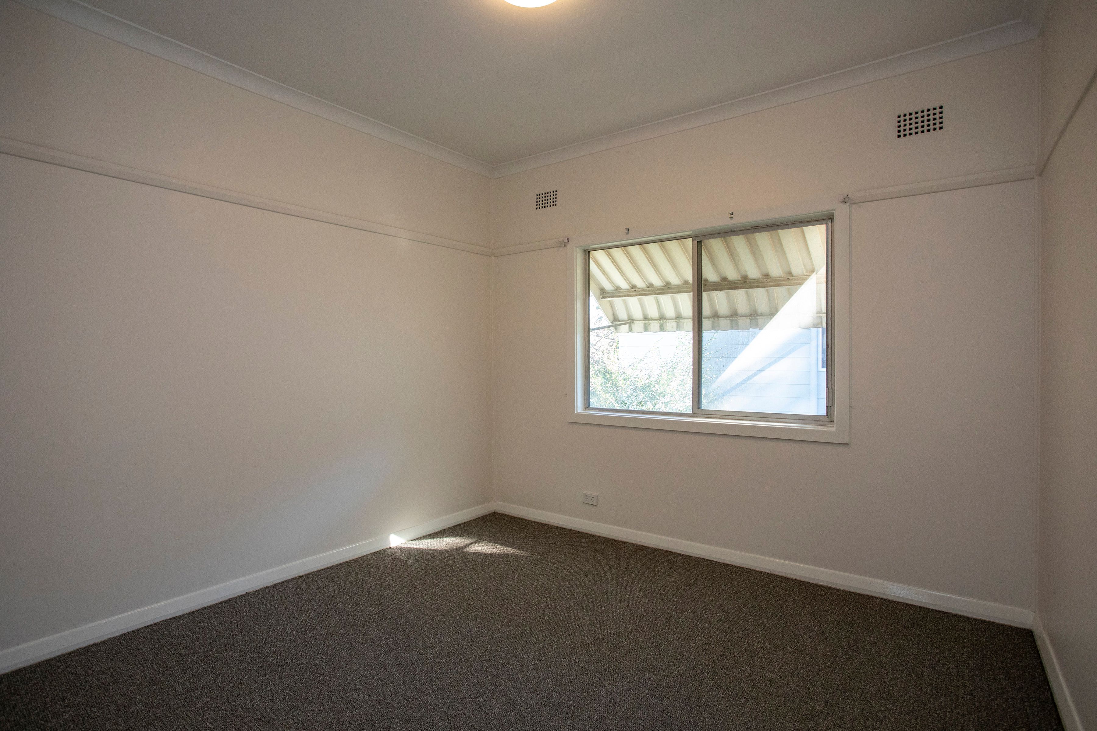 21 First Avenue — photo 4 of 15