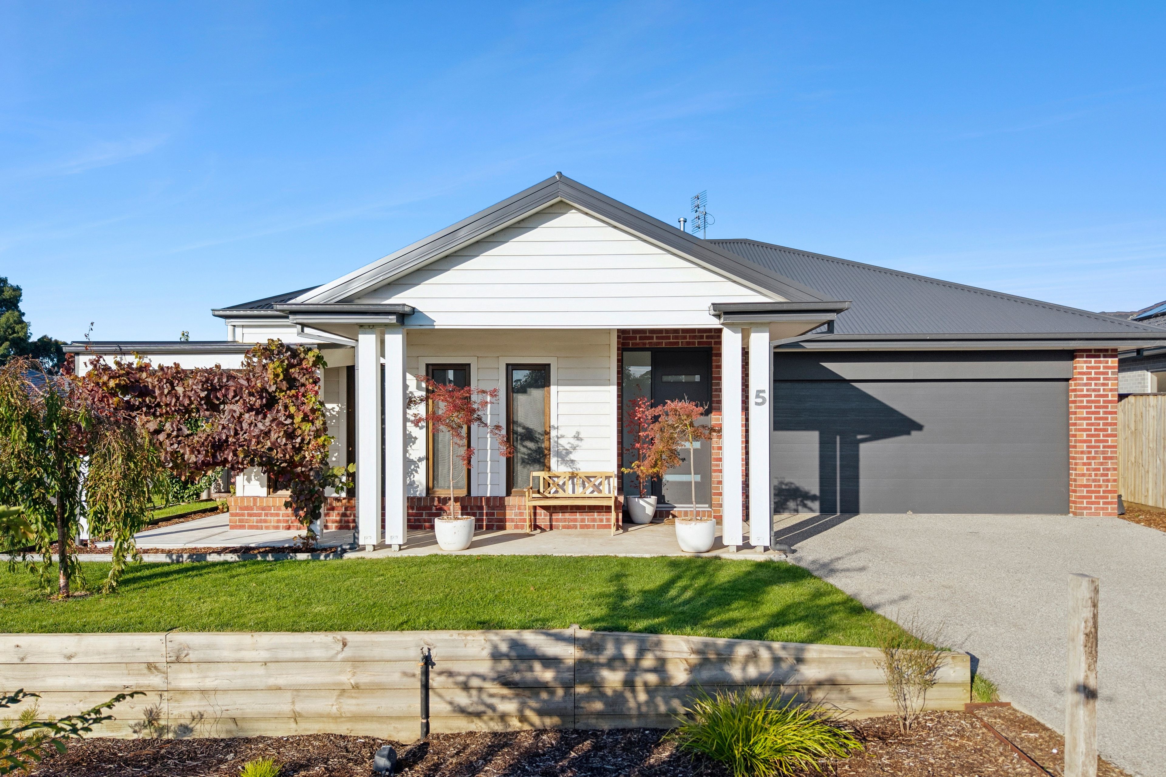 5 Silver Smith Drive — photo 18 of 19