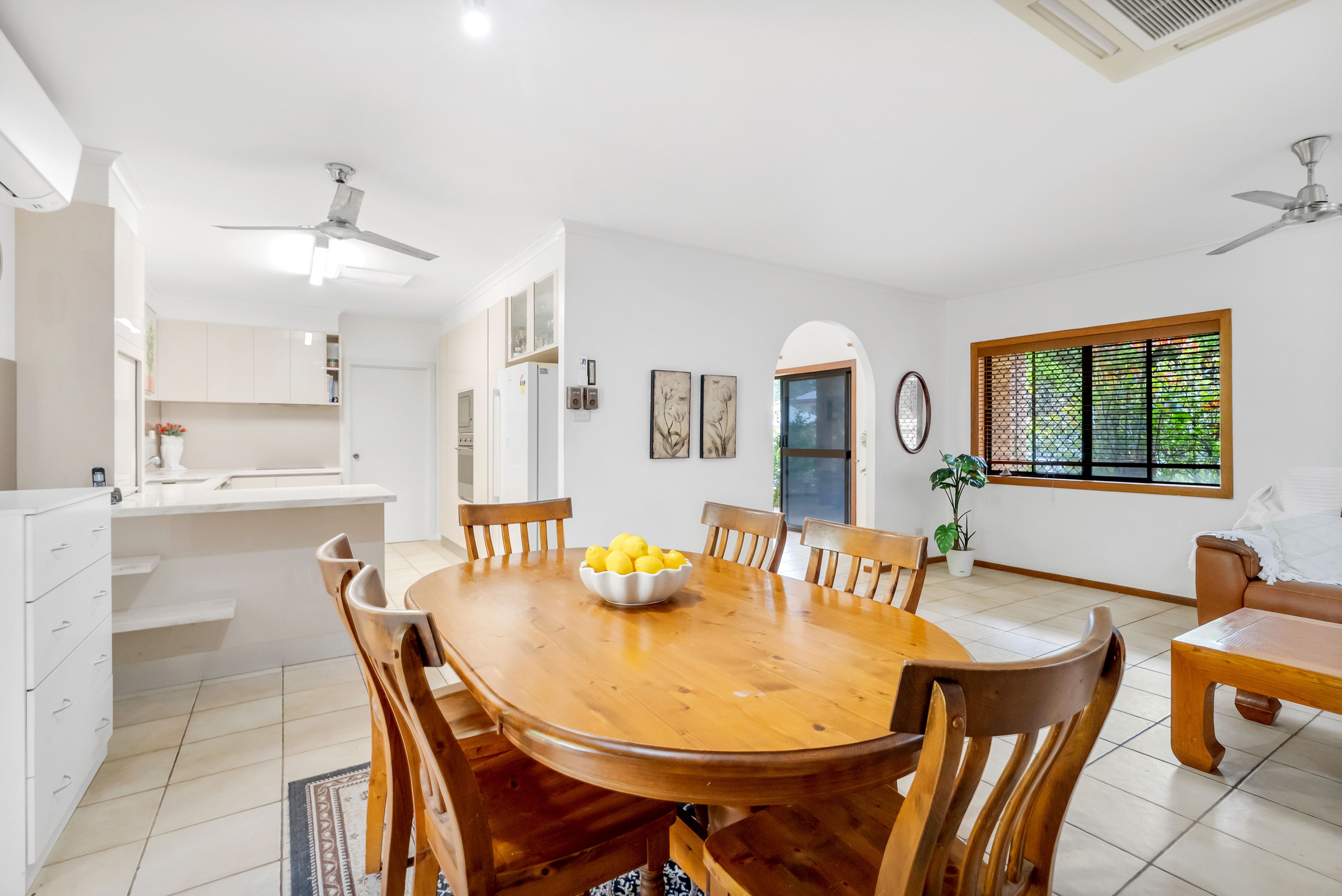 2 Arlington Close — photo 17 of 30