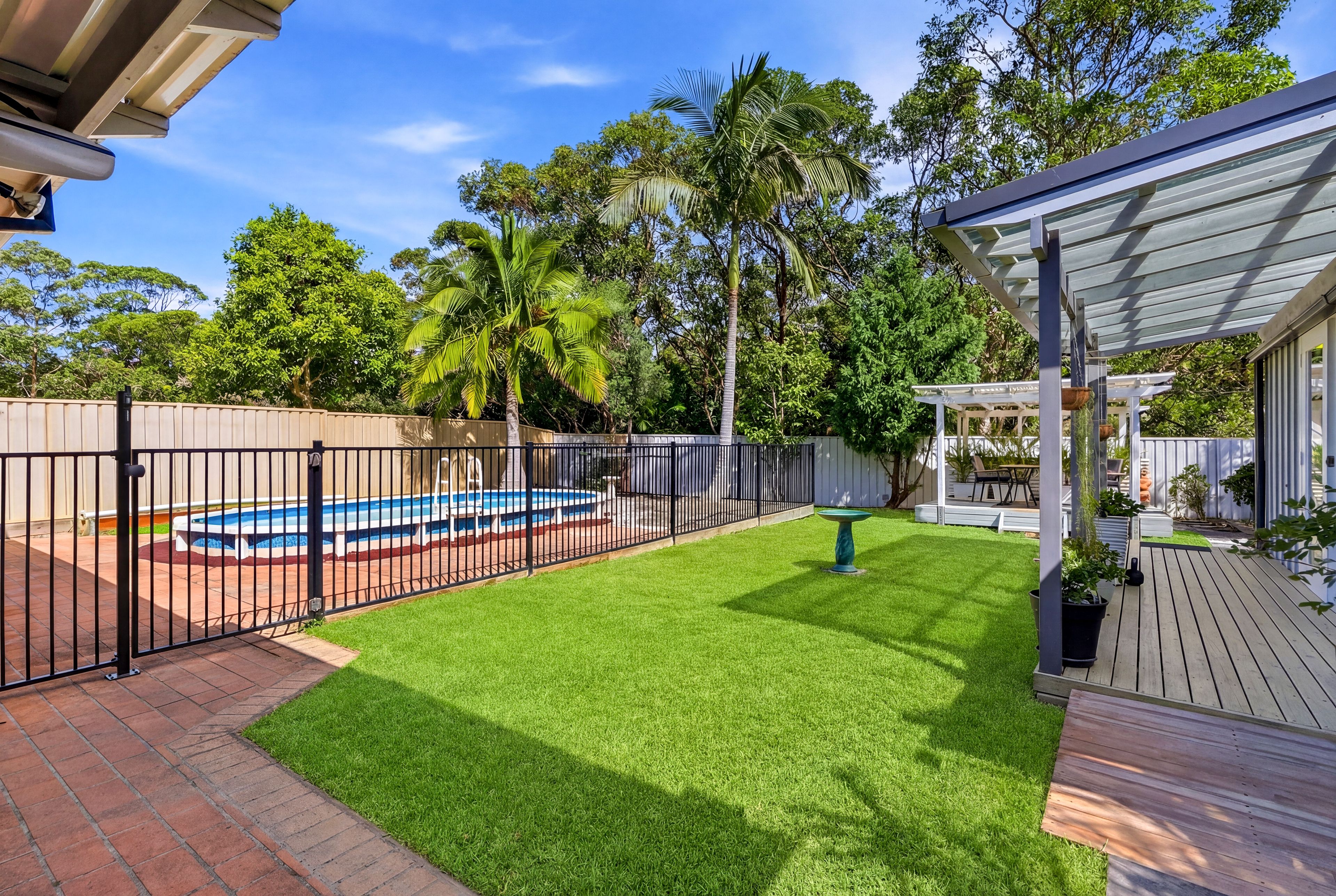 23 Sir Joseph Banks Drive, Bateau Bay, NSW 2261