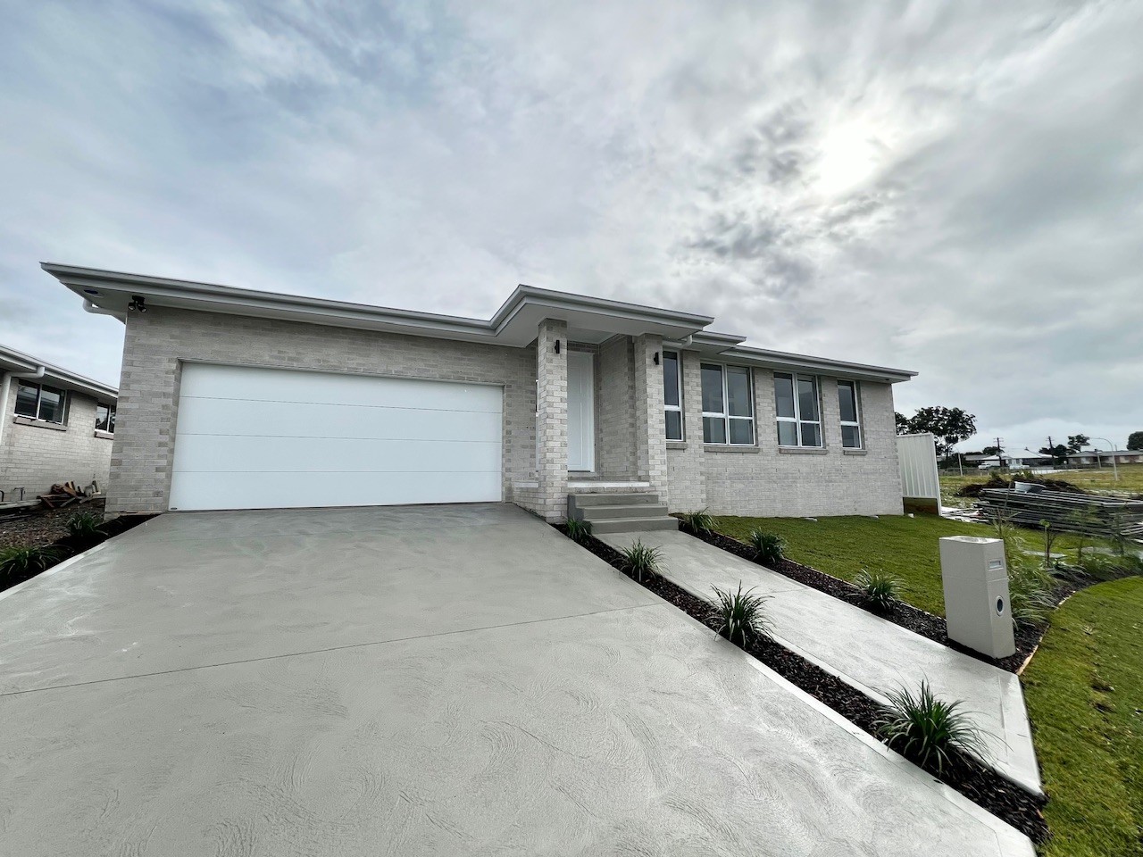 32 Dulcimere Street, Tahmoor, NSW 2573