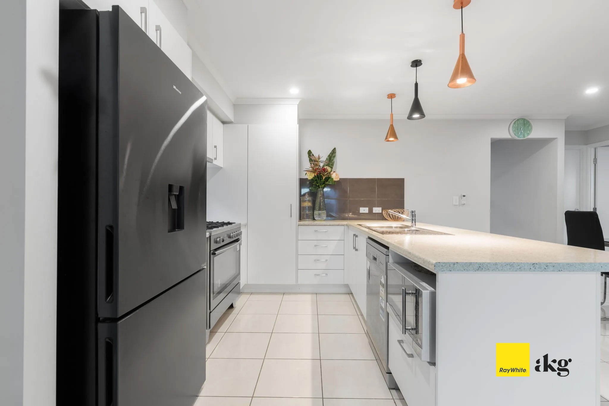 4 Mount Glorious Street, Park Ridge, QLD 4125