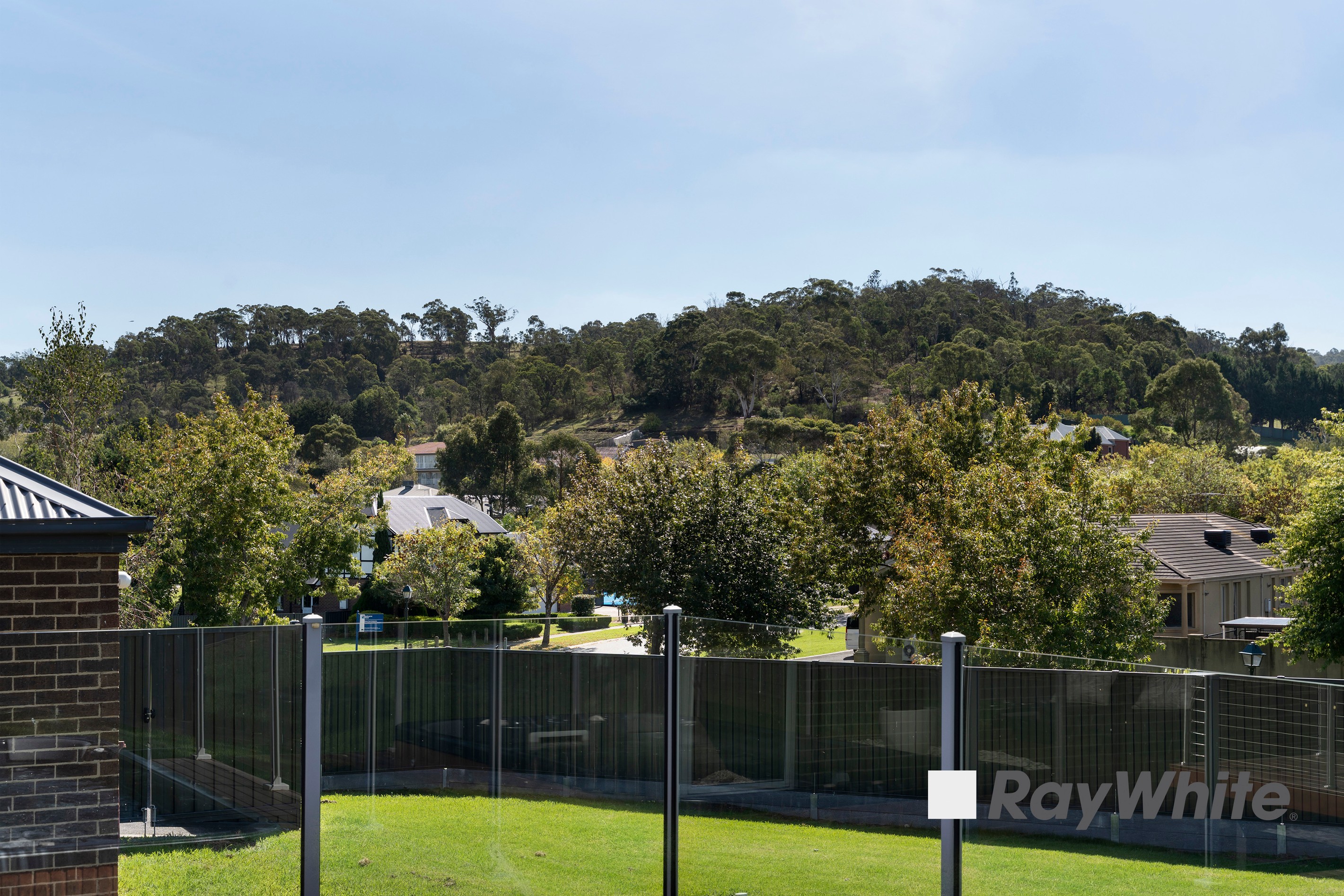 6 Parkside Boulevard, Lysterfield South, VIC 3156