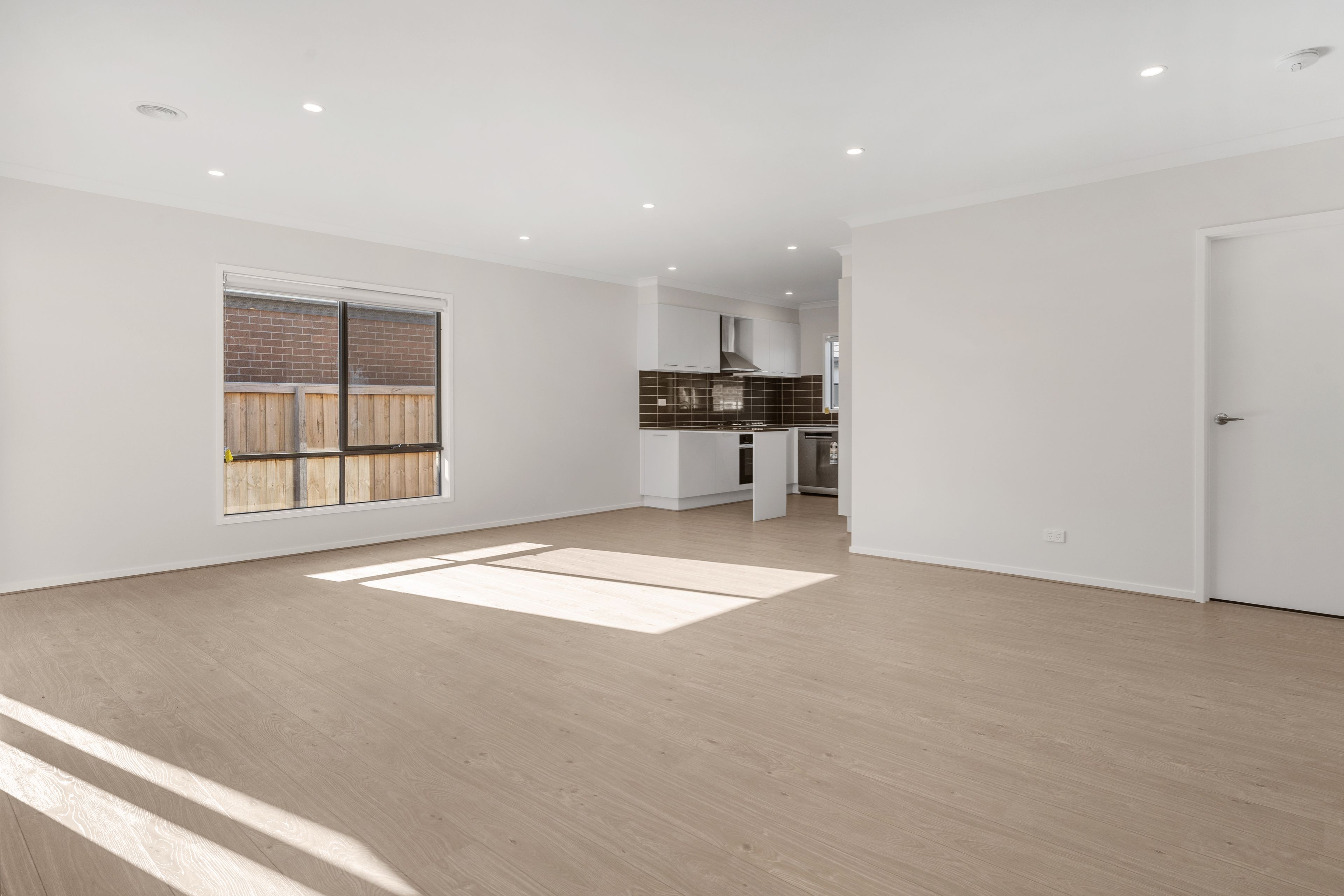 18 Julep Street, MANOR LAKES, VIC 3024