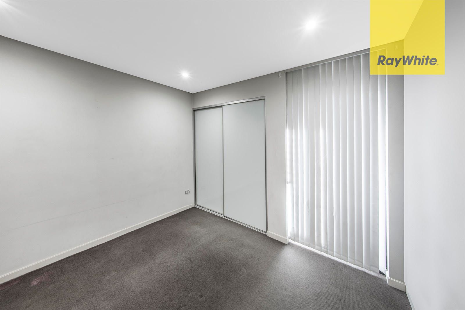 36b/88 James Ruse Drive — photo 5 of 10