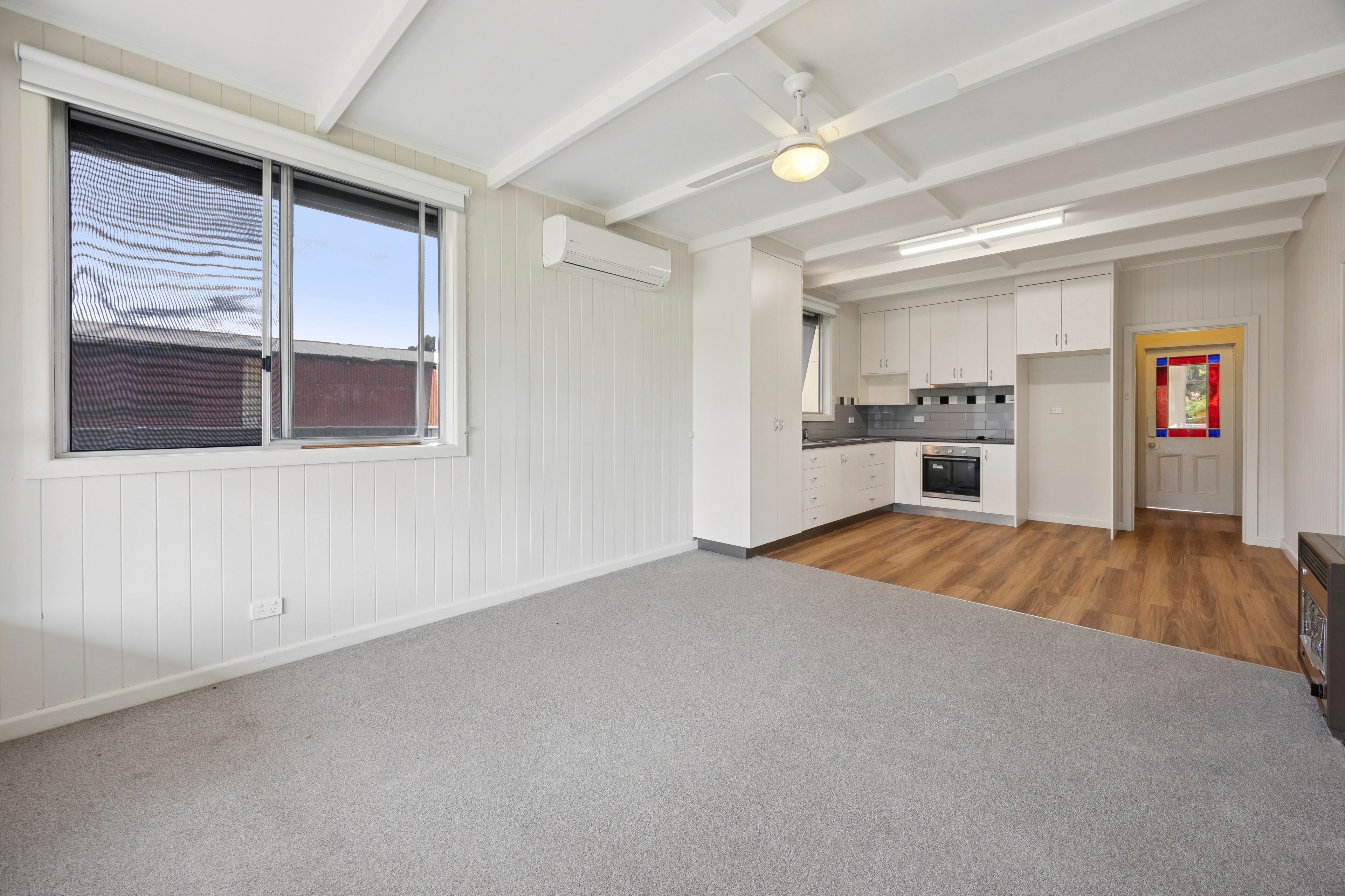 24 Ower Street — photo 3 of 13