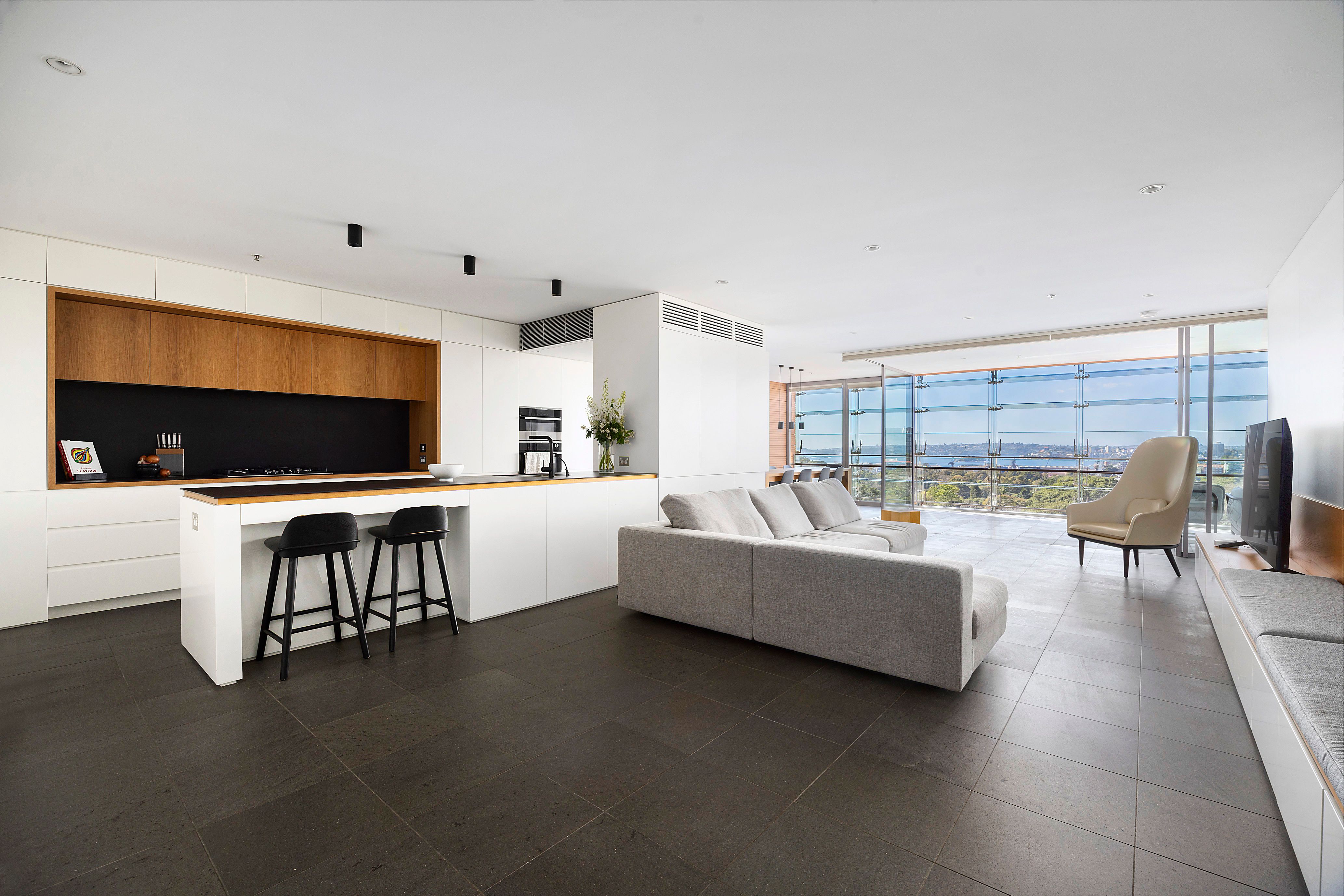18/155 Macquarie Street — photo from Ray White Eastern Beaches Coogee